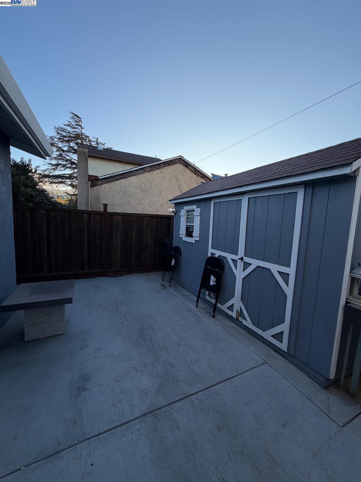 Detail Gallery Image 21 of 27 For 250 S 47th St, Richmond,  CA 94804 - 3 Beds | 2/1 Baths