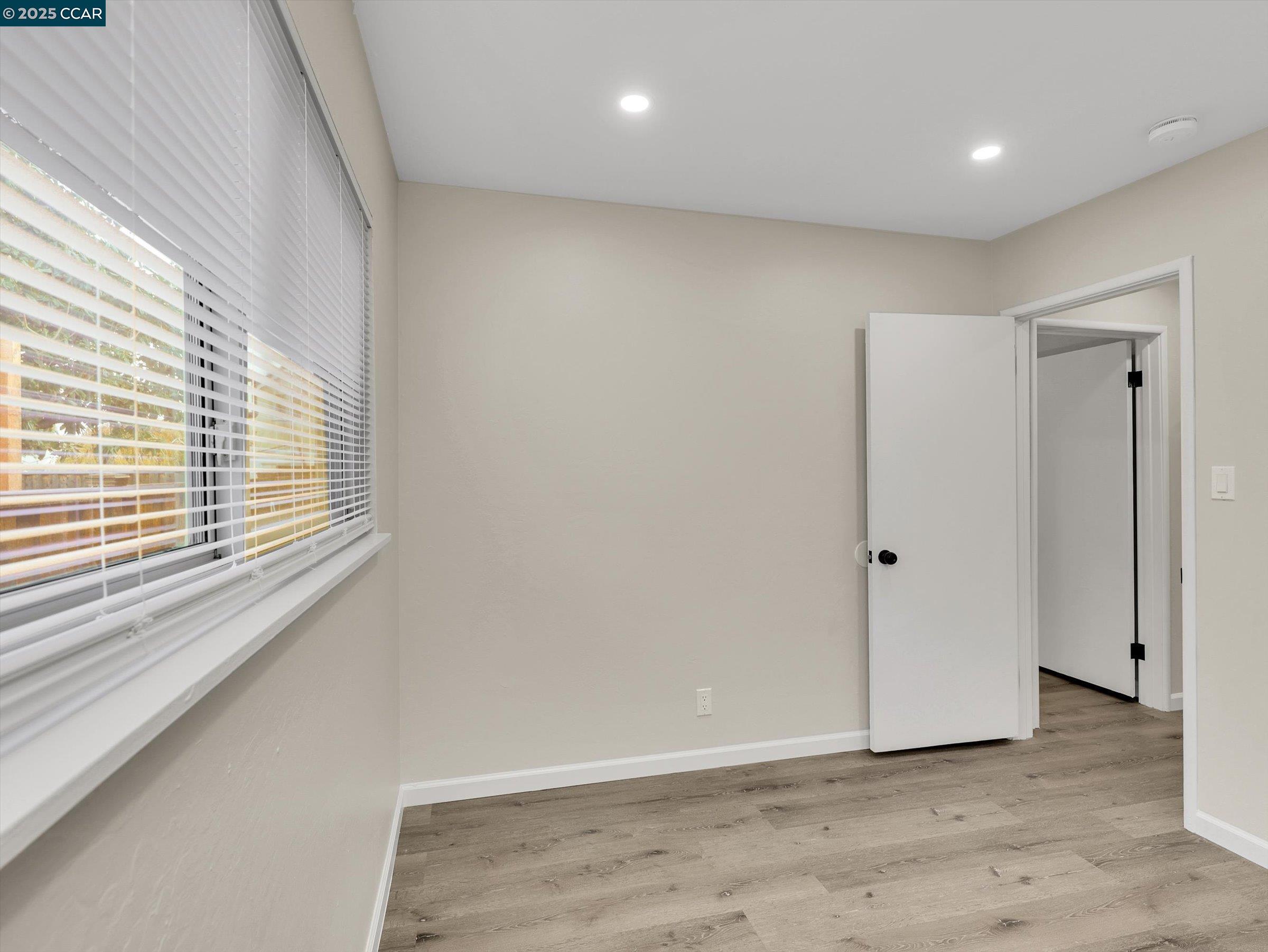 Detail Gallery Image 20 of 55 For 3811 Shasta Cir, Pittsburg,  CA 94565 - 3 Beds | 2 Baths