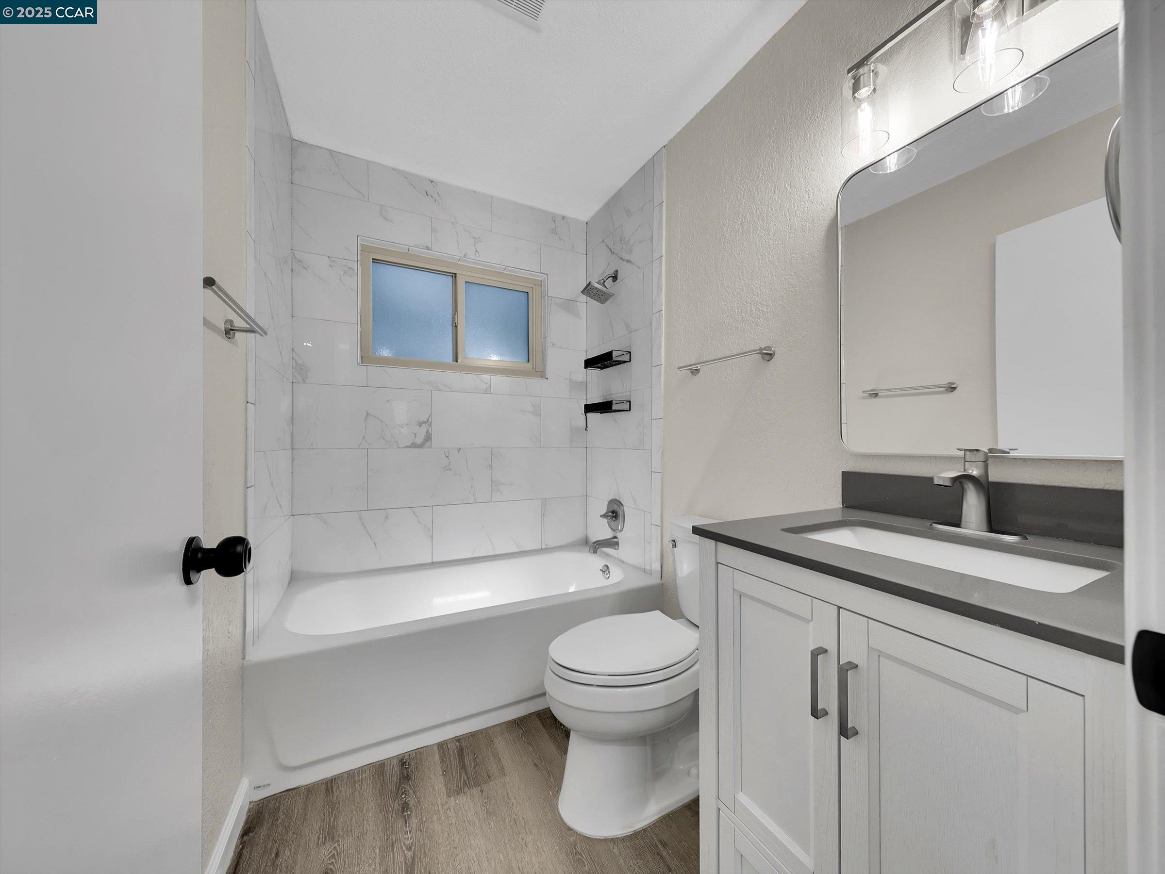 Detail Gallery Image 21 of 55 For 3811 Shasta Cir, Pittsburg,  CA 94565 - 3 Beds | 2 Baths