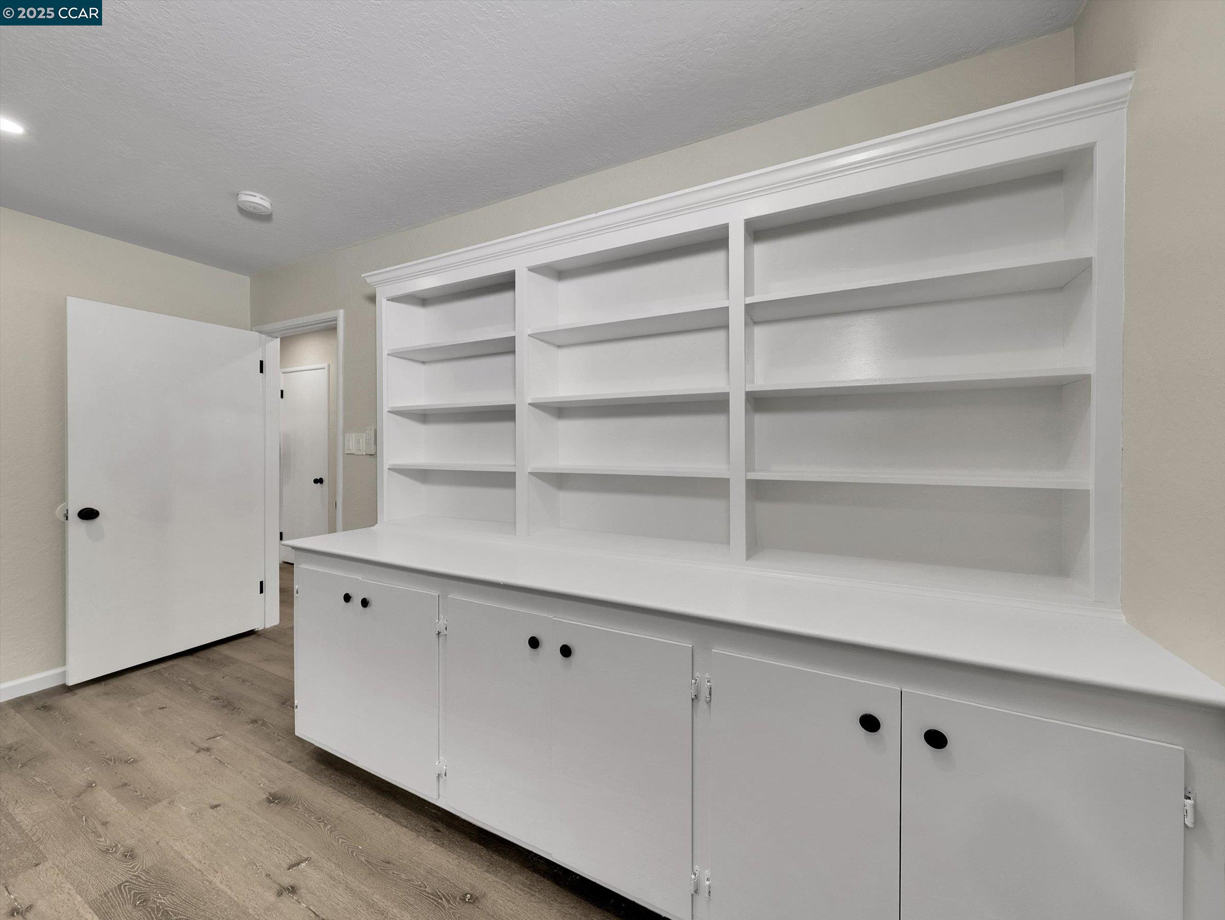 Detail Gallery Image 33 of 55 For 3811 Shasta Cir, Pittsburg,  CA 94565 - 3 Beds | 2 Baths