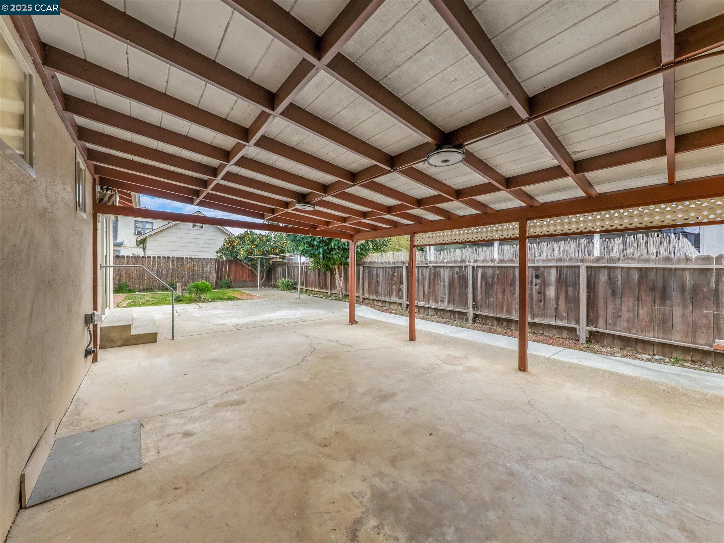 Detail Gallery Image 36 of 55 For 3811 Shasta Cir, Pittsburg,  CA 94565 - 3 Beds | 2 Baths