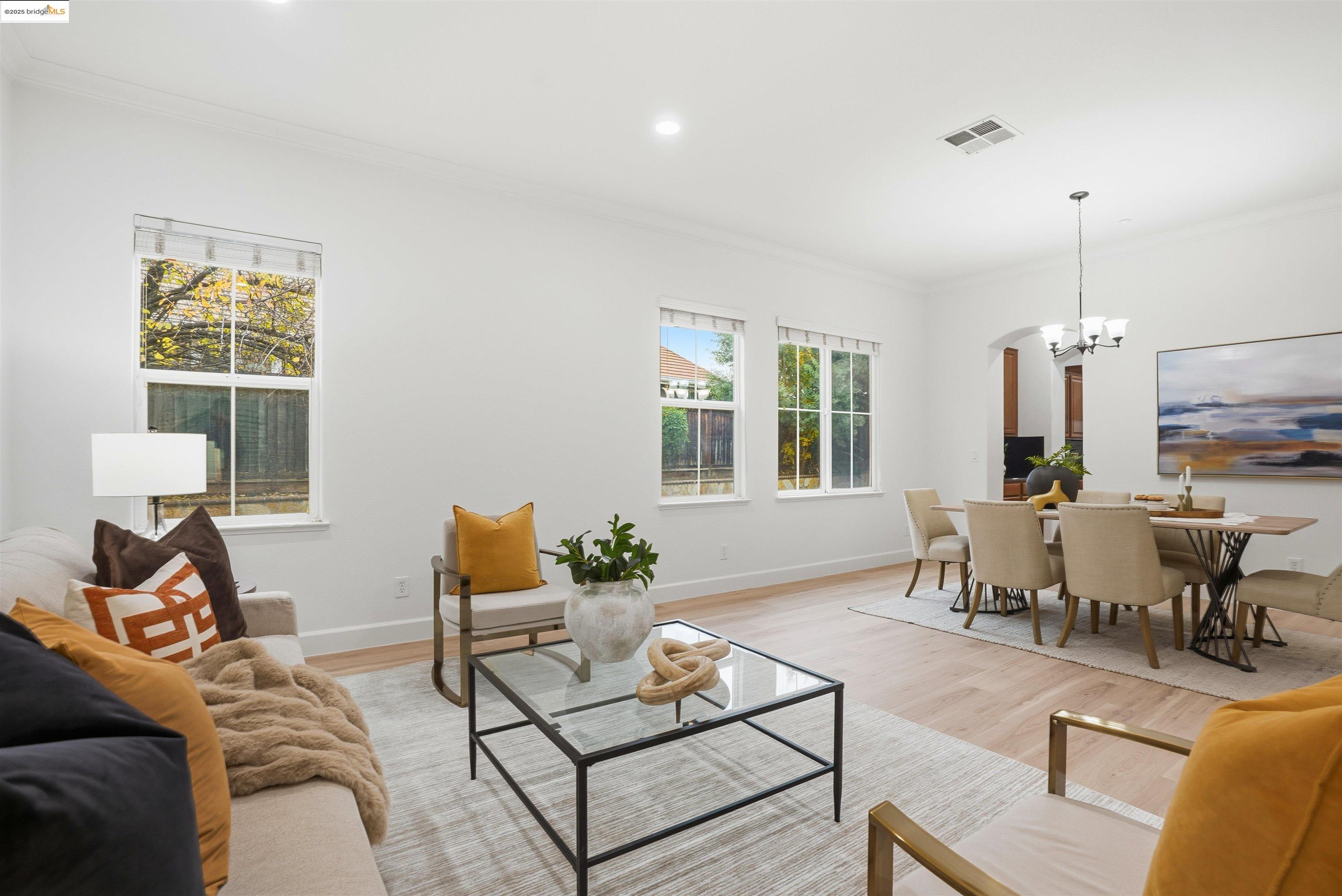 Detail Gallery Image 5 of 44 For 2910 Mesa Oak Ct, Brentwood,  CA 94513 - 5 Beds | 3 Baths