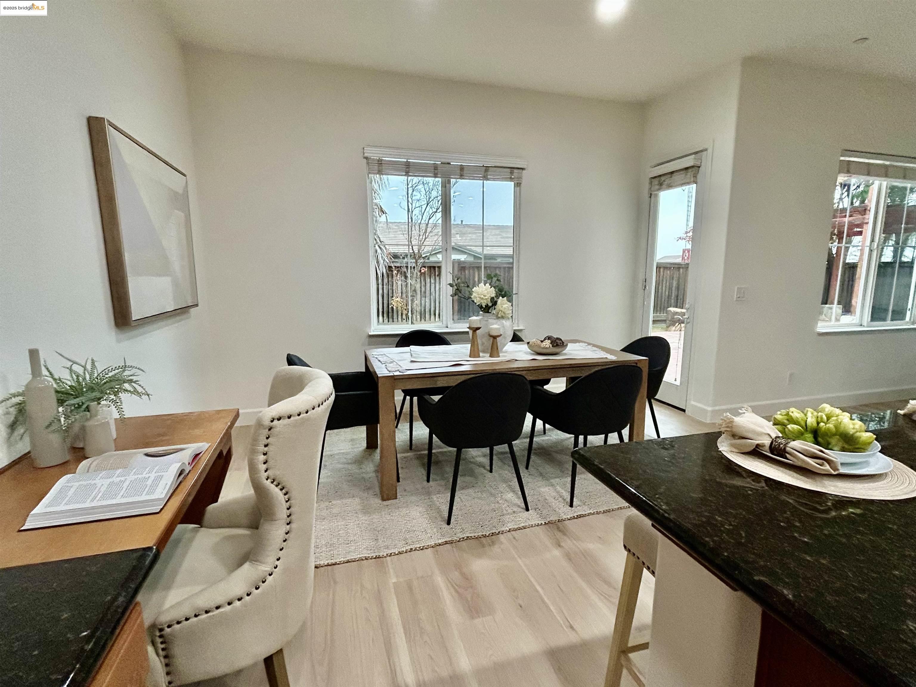 Detail Gallery Image 8 of 44 For 2910 Mesa Oak Ct, Brentwood,  CA 94513 - 5 Beds | 3 Baths