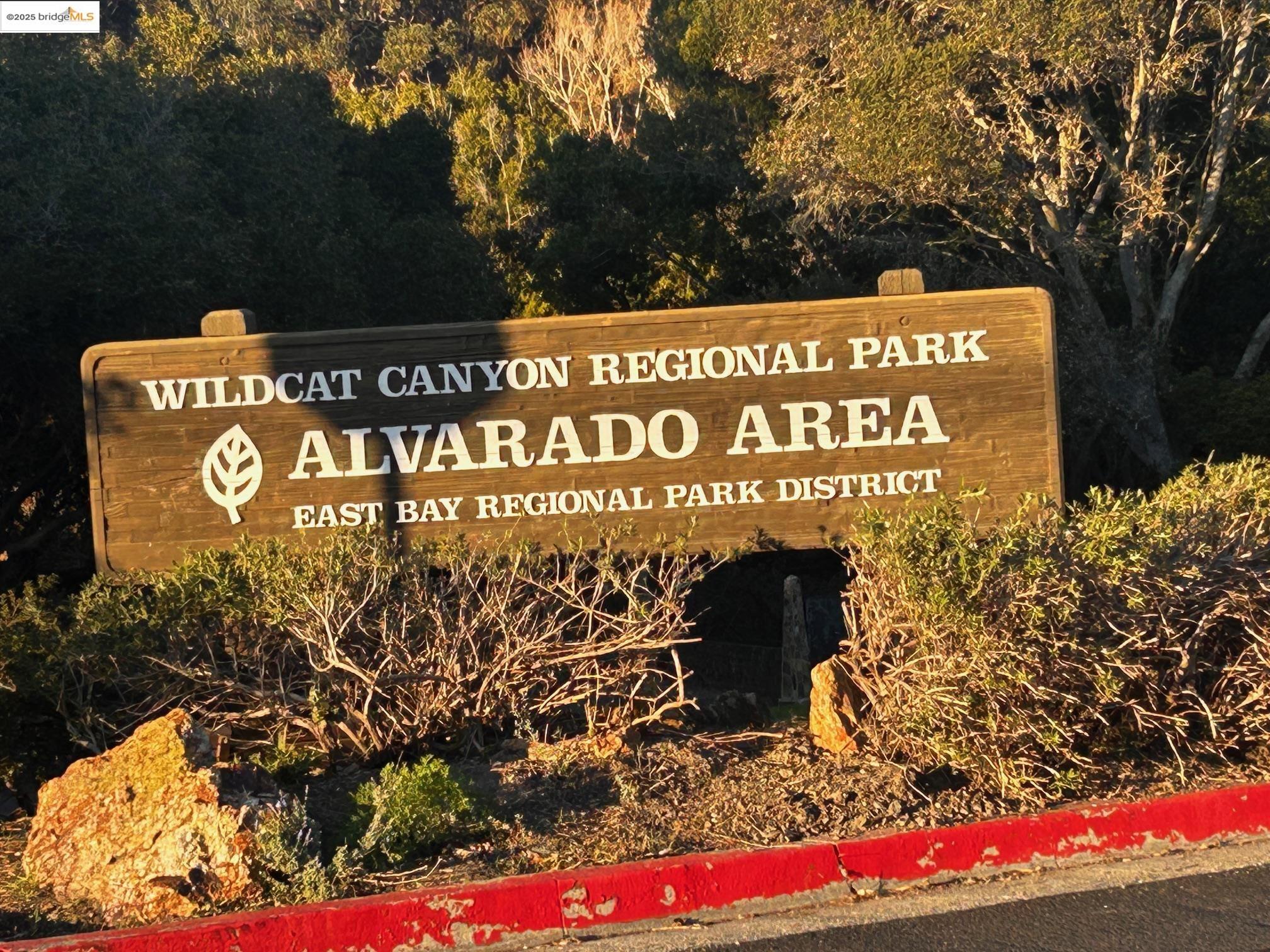 Detail Gallery Image 33 of 38 For 869 Lassen St, Richmond,  CA 94805 - 3 Beds | 2 Baths