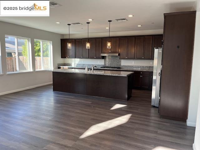 Detail Gallery Image 2 of 18 For 761 Stickney Way, Oakley,  CA 94561 - 5 Beds | 3/1 Baths