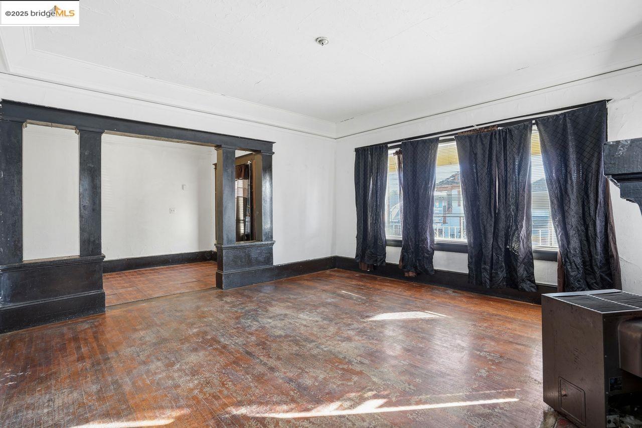 Detail Gallery Image 13 of 57 For 1068 Aileen St, Oakland,  CA 94608 - – Beds | – Baths