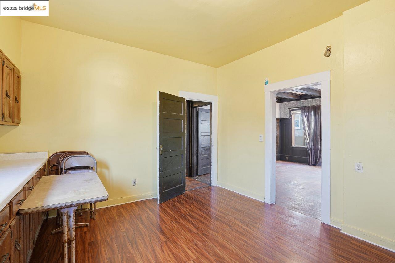 Detail Gallery Image 24 of 57 For 1068 Aileen St, Oakland,  CA 94608 - – Beds | – Baths