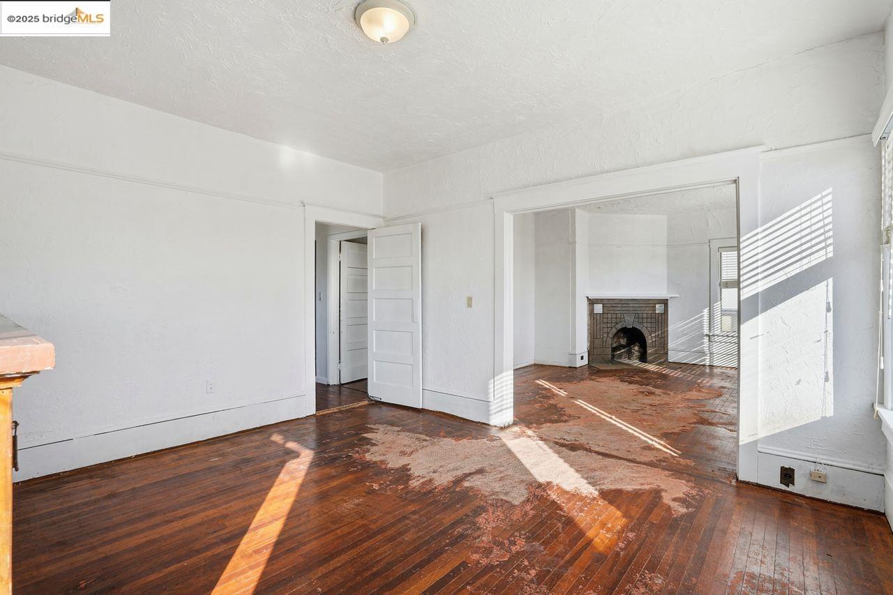 Detail Gallery Image 28 of 57 For 1068 Aileen St, Oakland,  CA 94608 - – Beds | – Baths