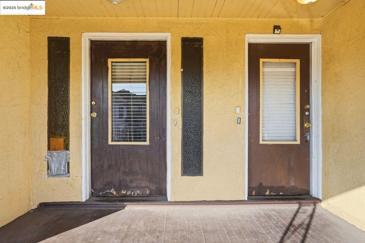 Detail Gallery Image 7 of 57 For 1068 Aileen St, Oakland,  CA 94608 - – Beds | – Baths