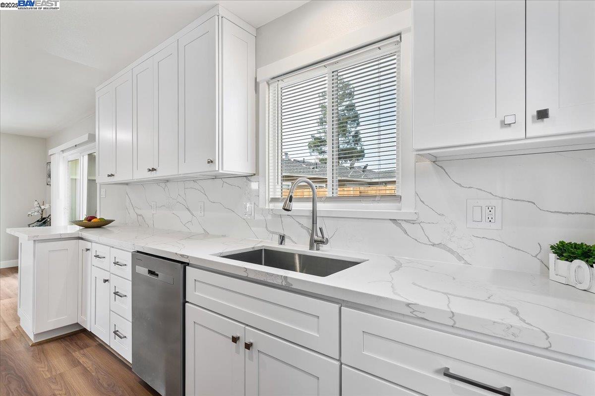 Detail Gallery Image 13 of 25 For 1154 Tilson Dr, Concord,  CA 94520-4215 - 3 Beds | 1 Baths