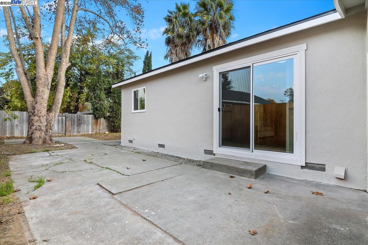 Detail Gallery Image 21 of 25 For 1154 Tilson Dr, Concord,  CA 94520-4215 - 3 Beds | 1 Baths
