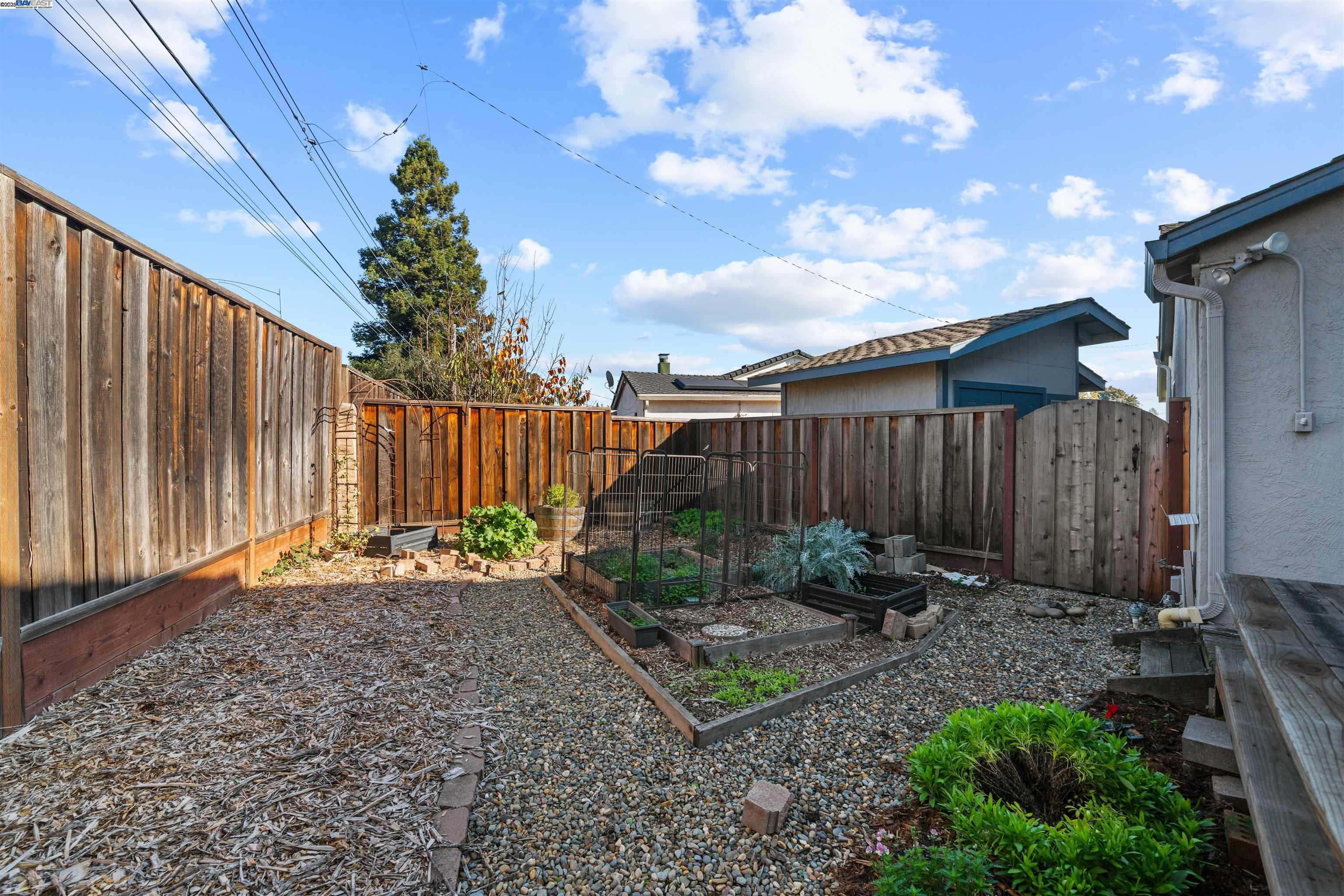 Detail Gallery Image 34 of 48 For 3393 Sutton Loop, Fremont,  CA 94536 - 4 Beds | 3 Baths