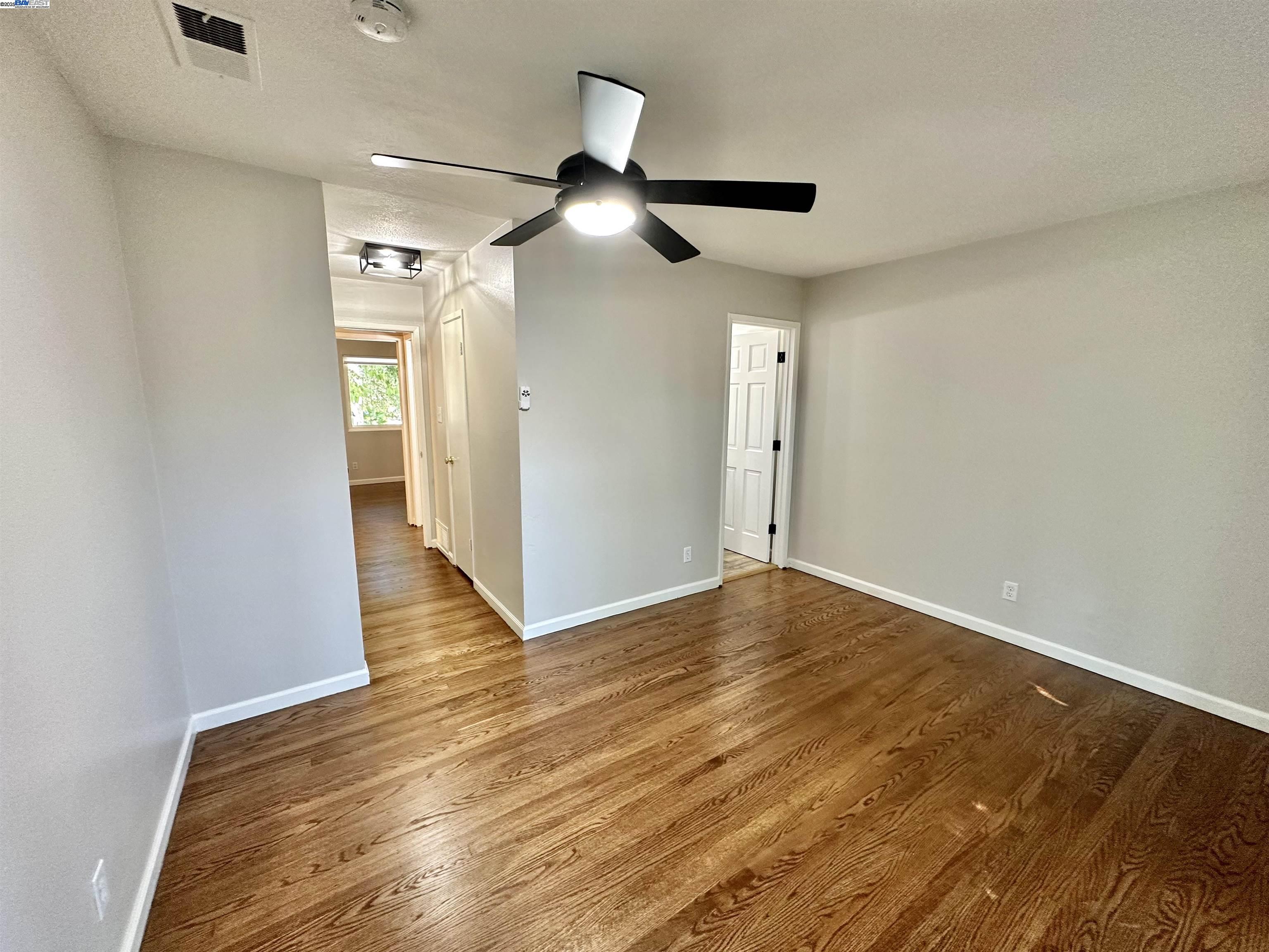 Detail Gallery Image 34 of 42 For 1243 Missouri Dr, Concord,  CA 94521 - 4 Beds | 2 Baths