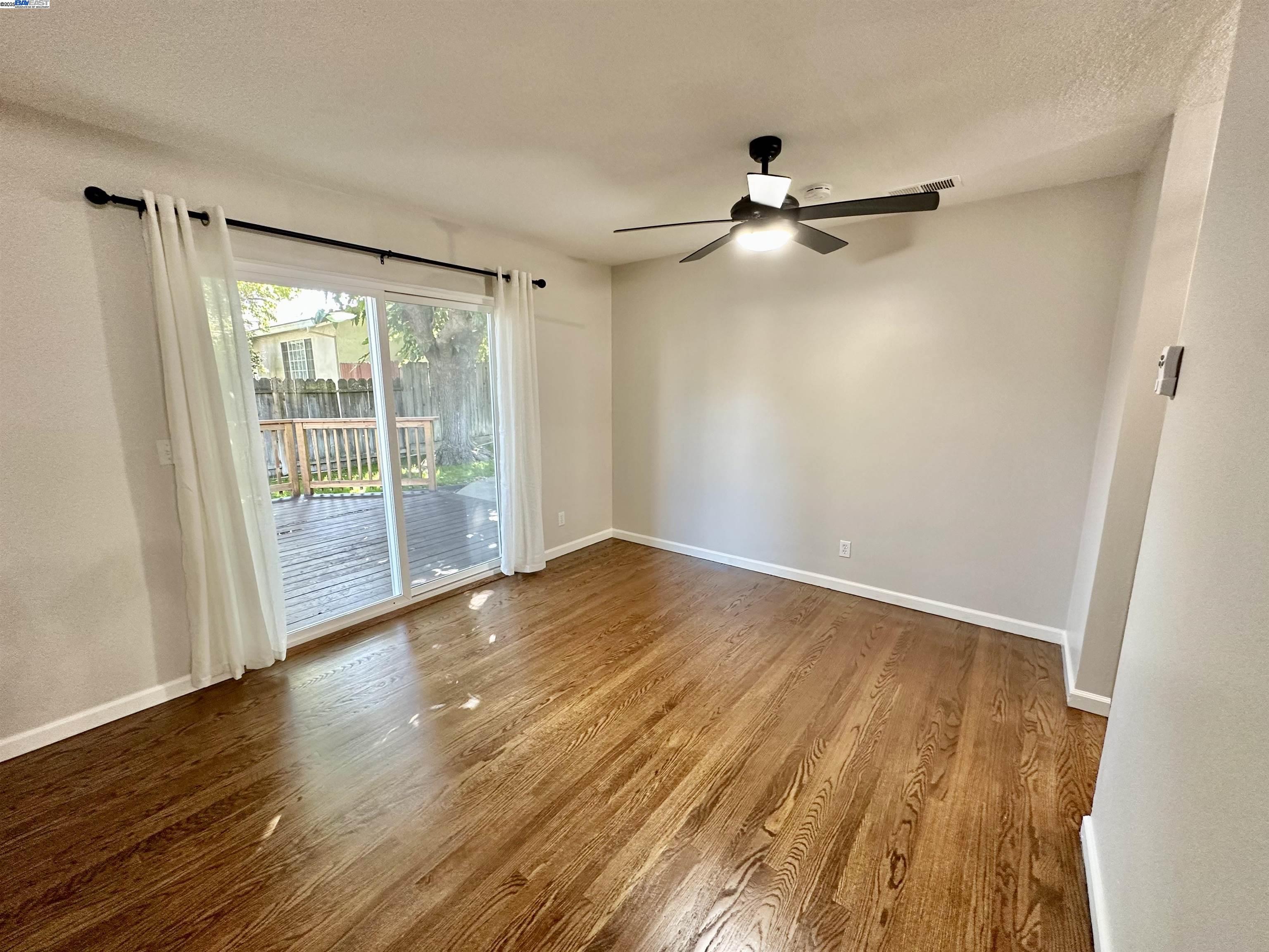 Detail Gallery Image 35 of 42 For 1243 Missouri Dr, Concord,  CA 94521 - 4 Beds | 2 Baths