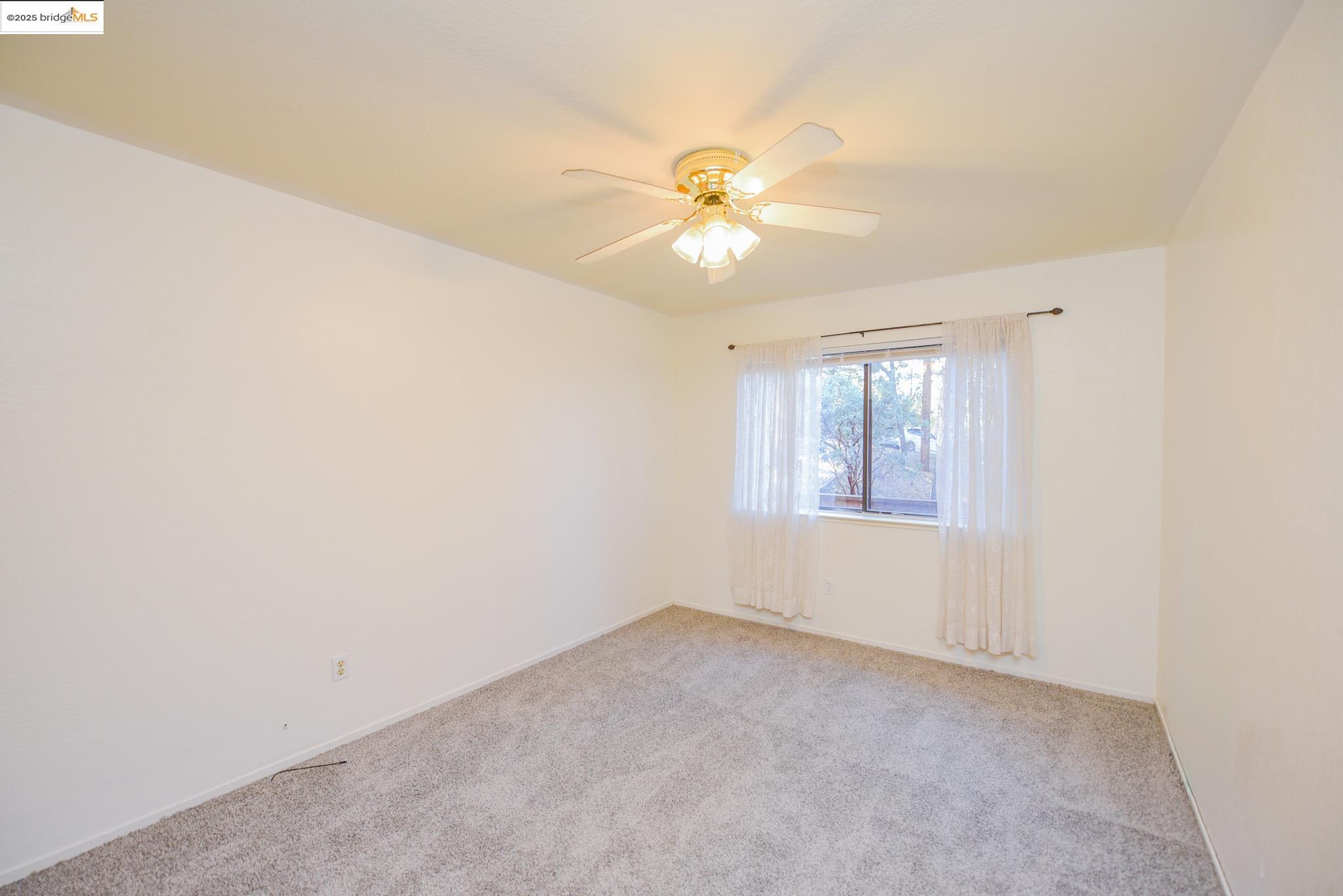 Detail Gallery Image 12 of 34 For 16460 Caddo Cir, Sonora,  CA 95370 - 3 Beds | 2 Baths