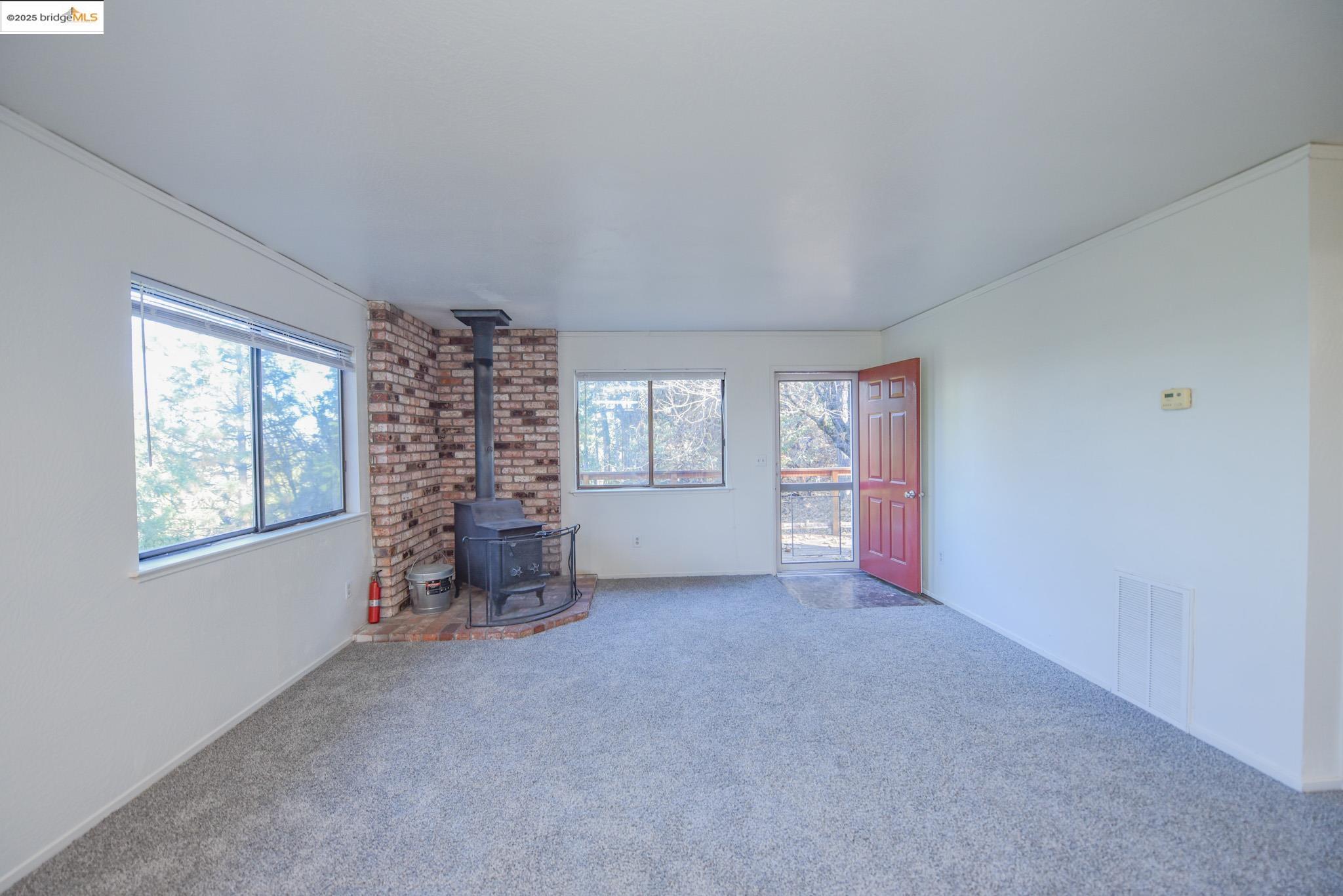 Detail Gallery Image 7 of 34 For 16460 Caddo Cir, Sonora,  CA 95370 - 3 Beds | 2 Baths