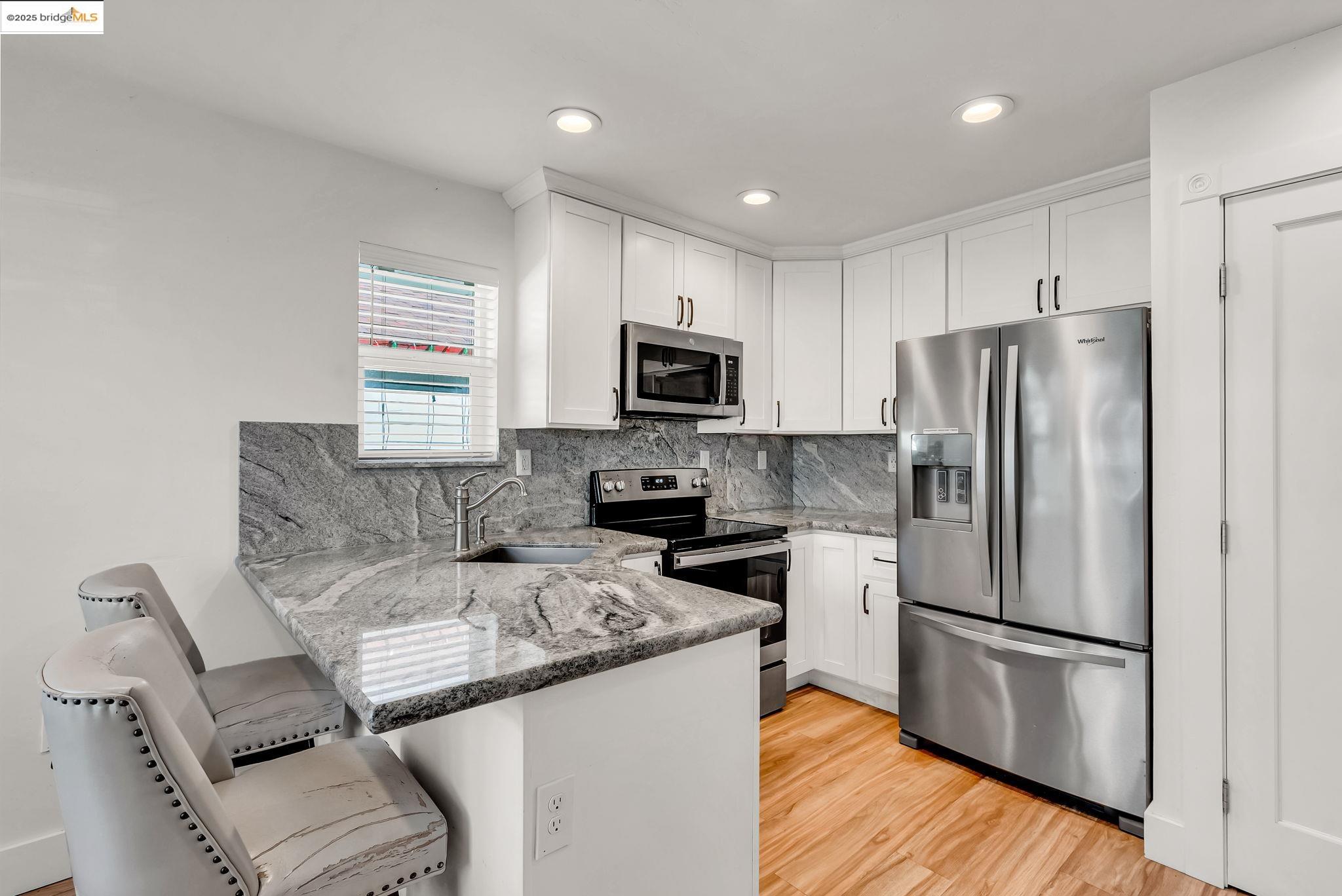 Detail Gallery Image 14 of 46 For 507 Maple Street, Livermore,  CA 94550-9999 - 1 Beds | 1 Baths