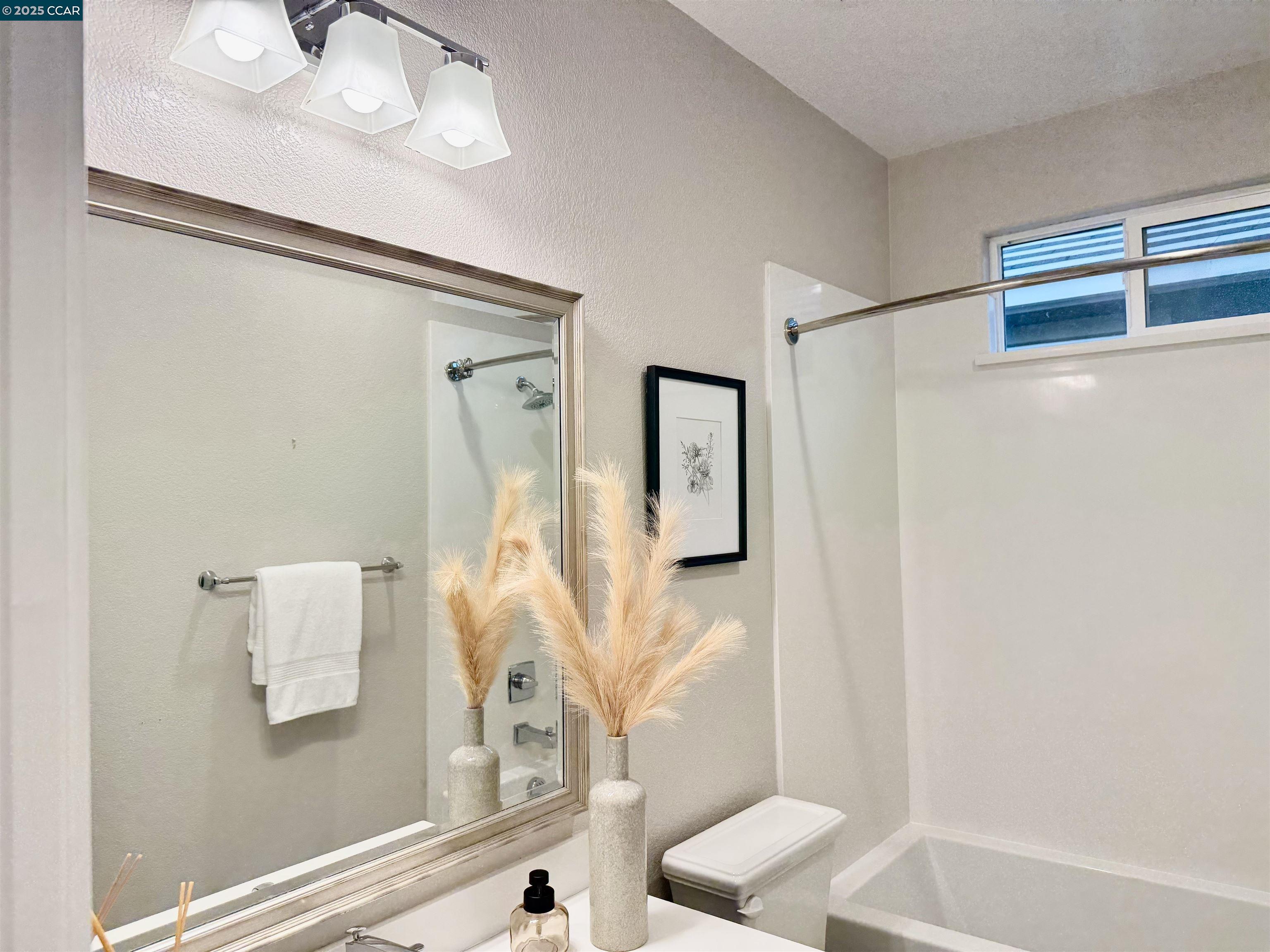 Detail Gallery Image 35 of 44 For 2209 Sunny Island Ct, Modesto,  CA 95355 - 3 Beds | 3 Baths