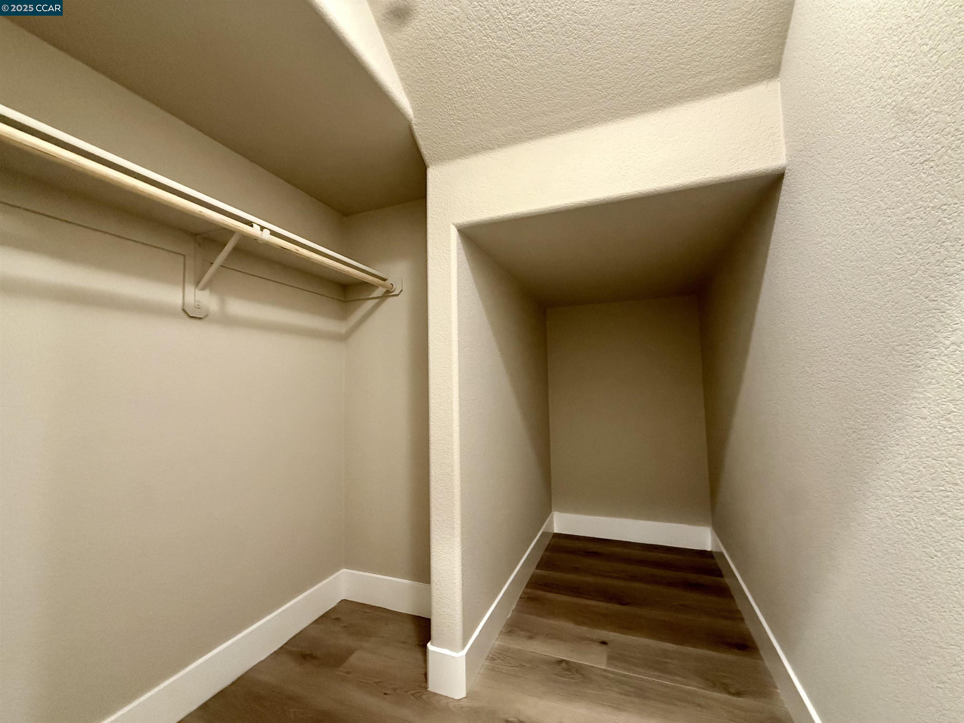 Detail Gallery Image 40 of 44 For 2209 Sunny Island Ct, Modesto,  CA 95355 - 3 Beds | 3 Baths