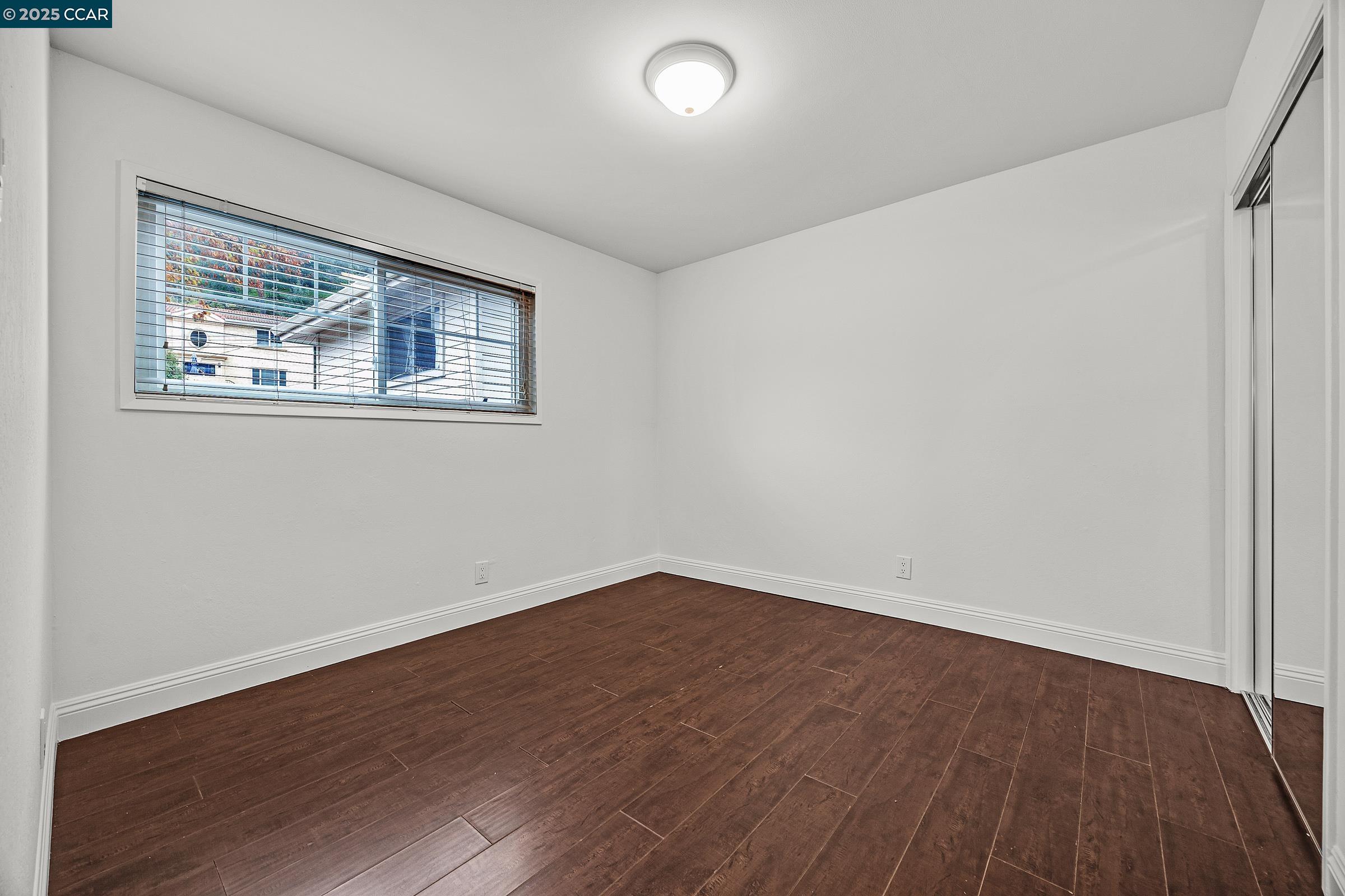 Detail Gallery Image 21 of 41 For 971 W Green St, Martinez,  CA 94553 - 4 Beds | 2 Baths