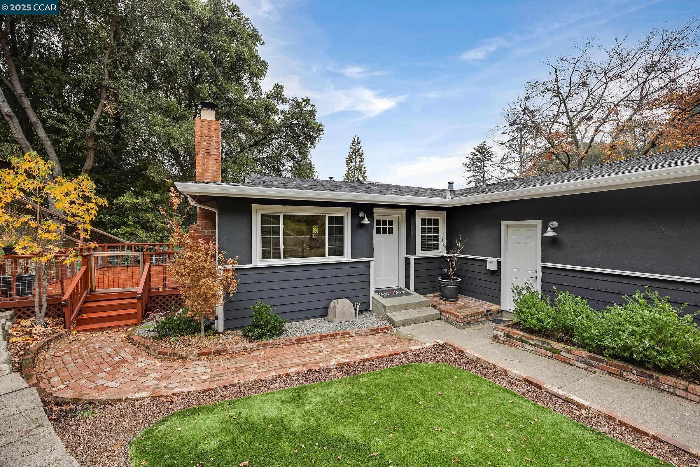 Detail Gallery Image 38 of 41 For 971 W Green St, Martinez,  CA 94553 - 4 Beds | 2 Baths