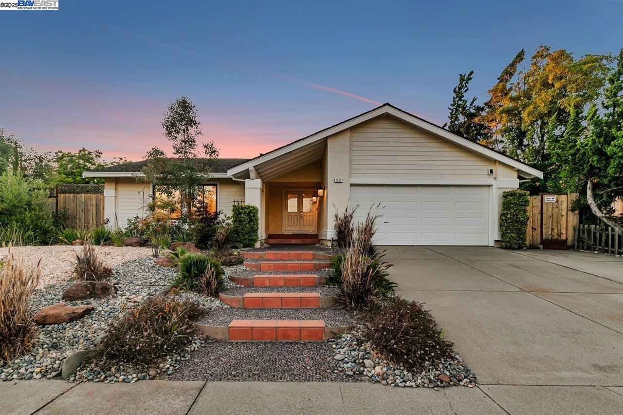 Front Image Thumbnail for BE41119131