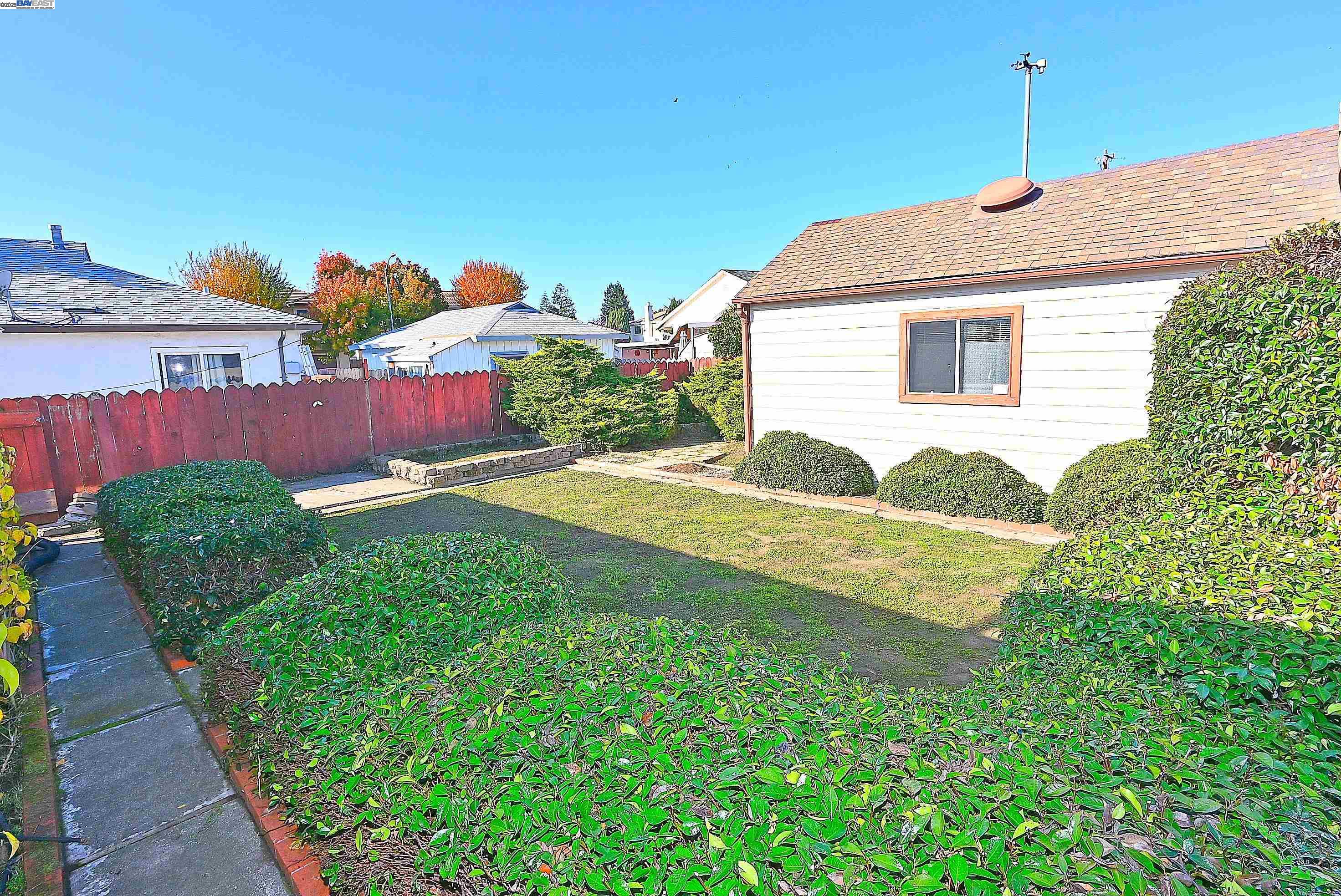 Detail Gallery Image 27 of 30 For 314 Sparling Dr, Hayward,  CA 94544 - 3 Beds | 1 Baths