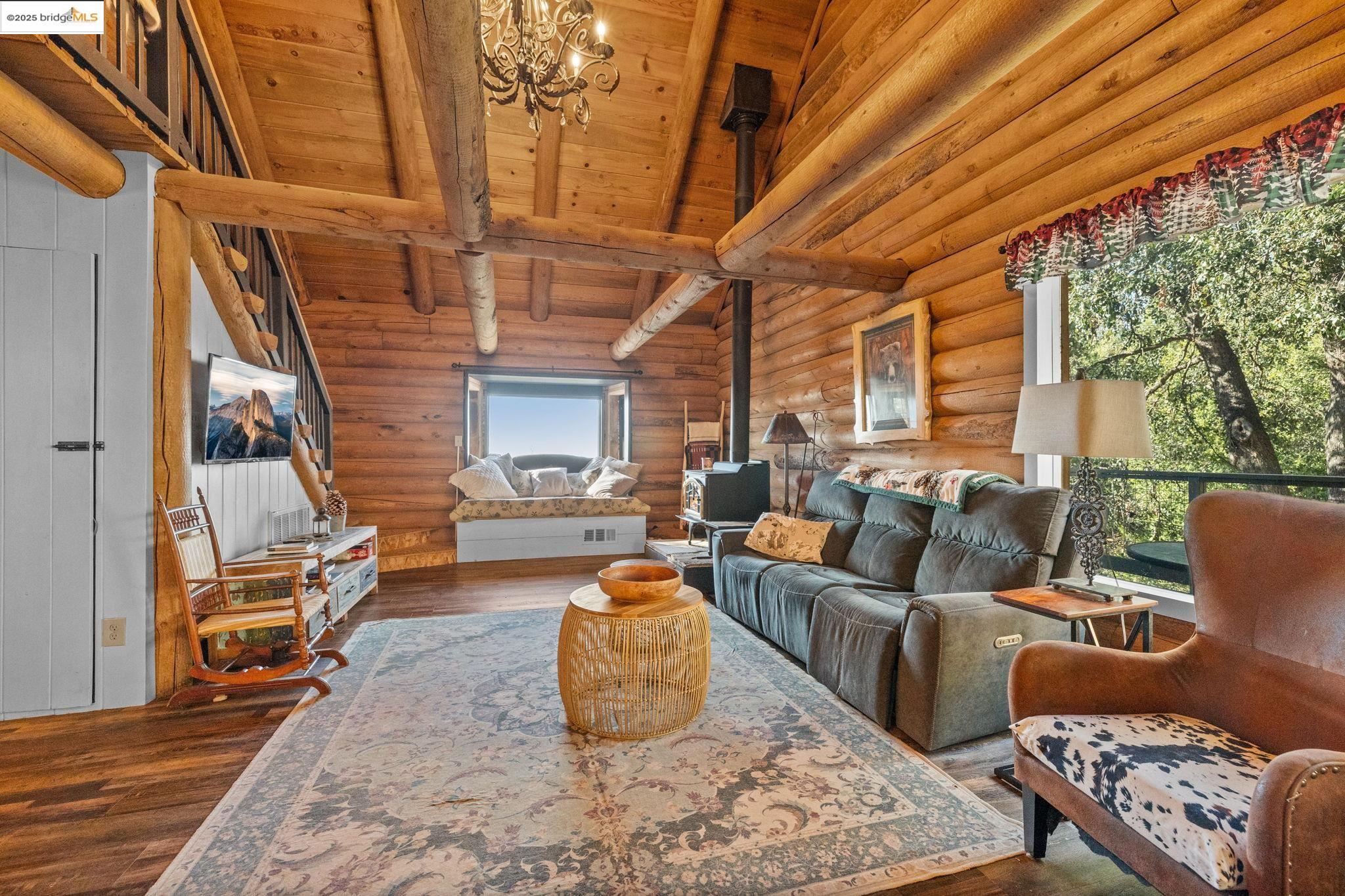 Detail Gallery Image 5 of 55 For 16144 Big Hill Road, Sonora,  CA 95370 - 2 Beds | 2 Baths