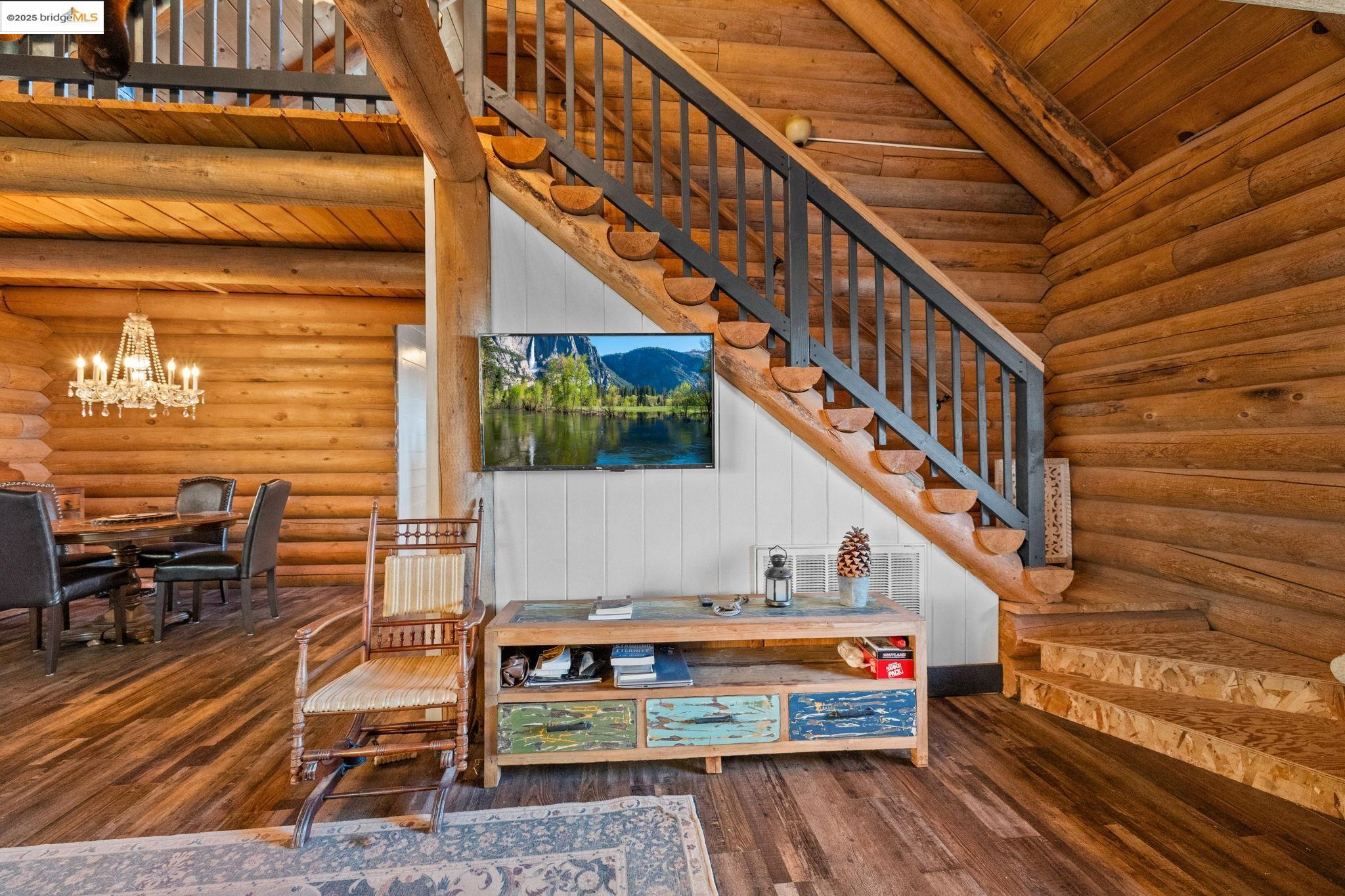 Detail Gallery Image 9 of 55 For 16144 Big Hill Road, Sonora,  CA 95370 - 2 Beds | 2 Baths