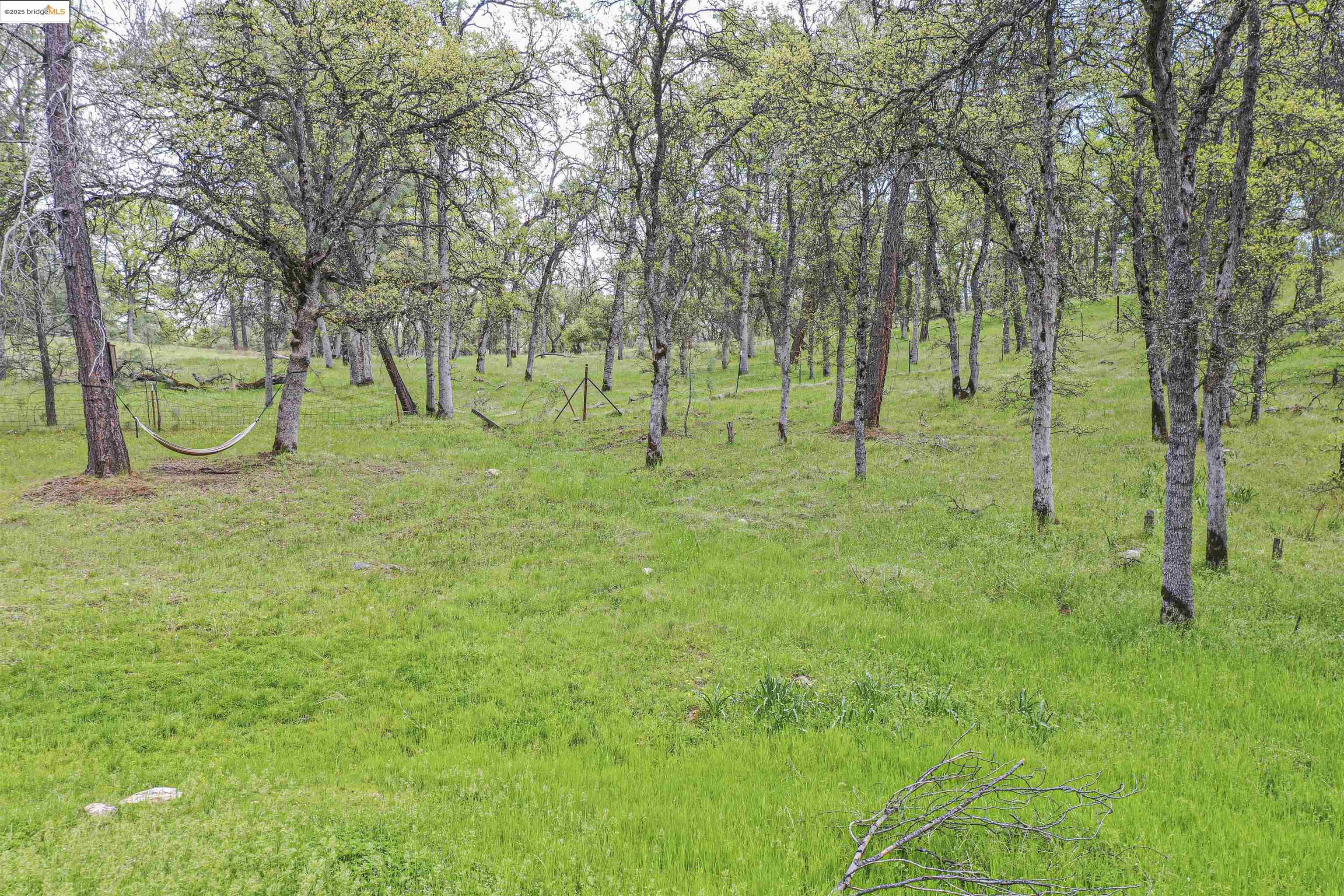 Detail Gallery Image 31 of 42 For 12874 Green Valley Cir, Groveland,  CA 95321 - 3 Beds | 2 Baths