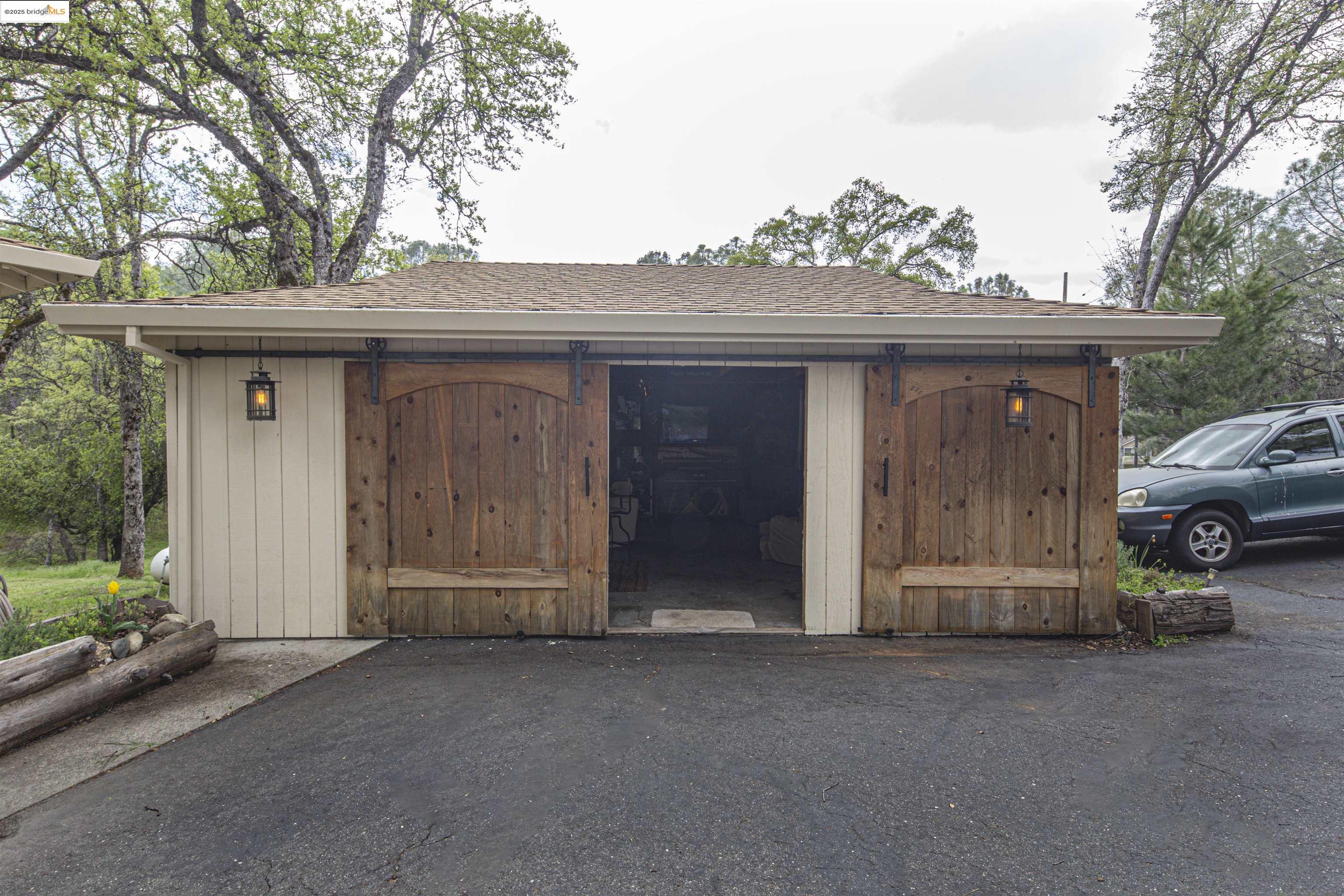 Detail Gallery Image 34 of 42 For 12874 Green Valley Cir, Groveland,  CA 95321 - 3 Beds | 2 Baths