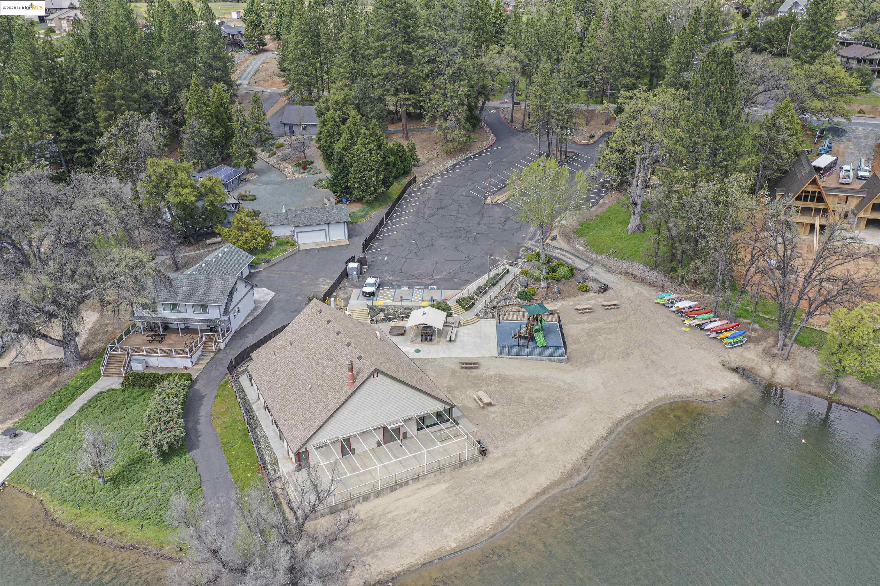 Detail Gallery Image 40 of 42 For 12874 Green Valley Cir, Groveland,  CA 95321 - 3 Beds | 2 Baths