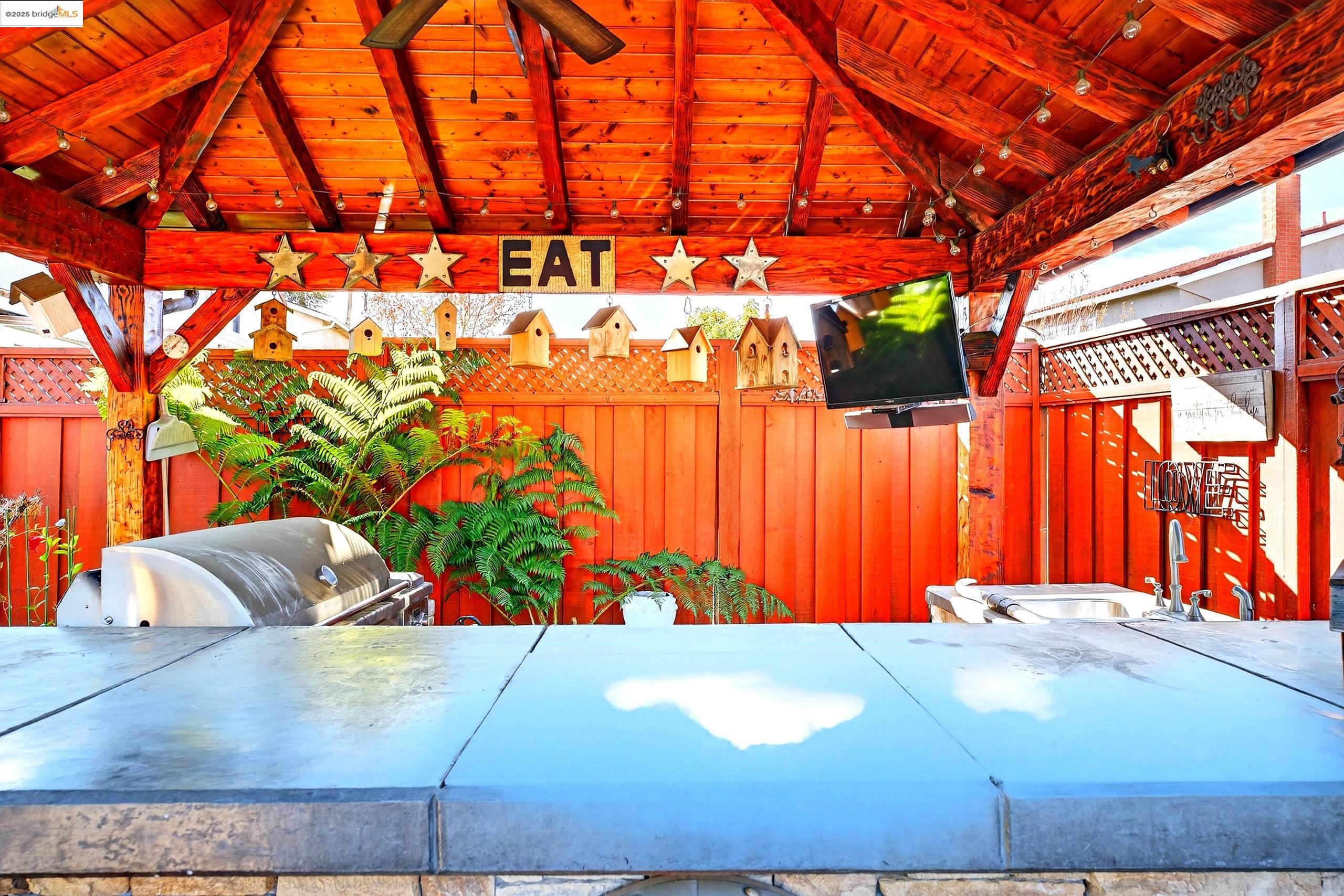 Detail Gallery Image 36 of 46 For 4925 New Ramsey Ct, San Jose,  CA 95136 - 4 Beds | 2/1 Baths