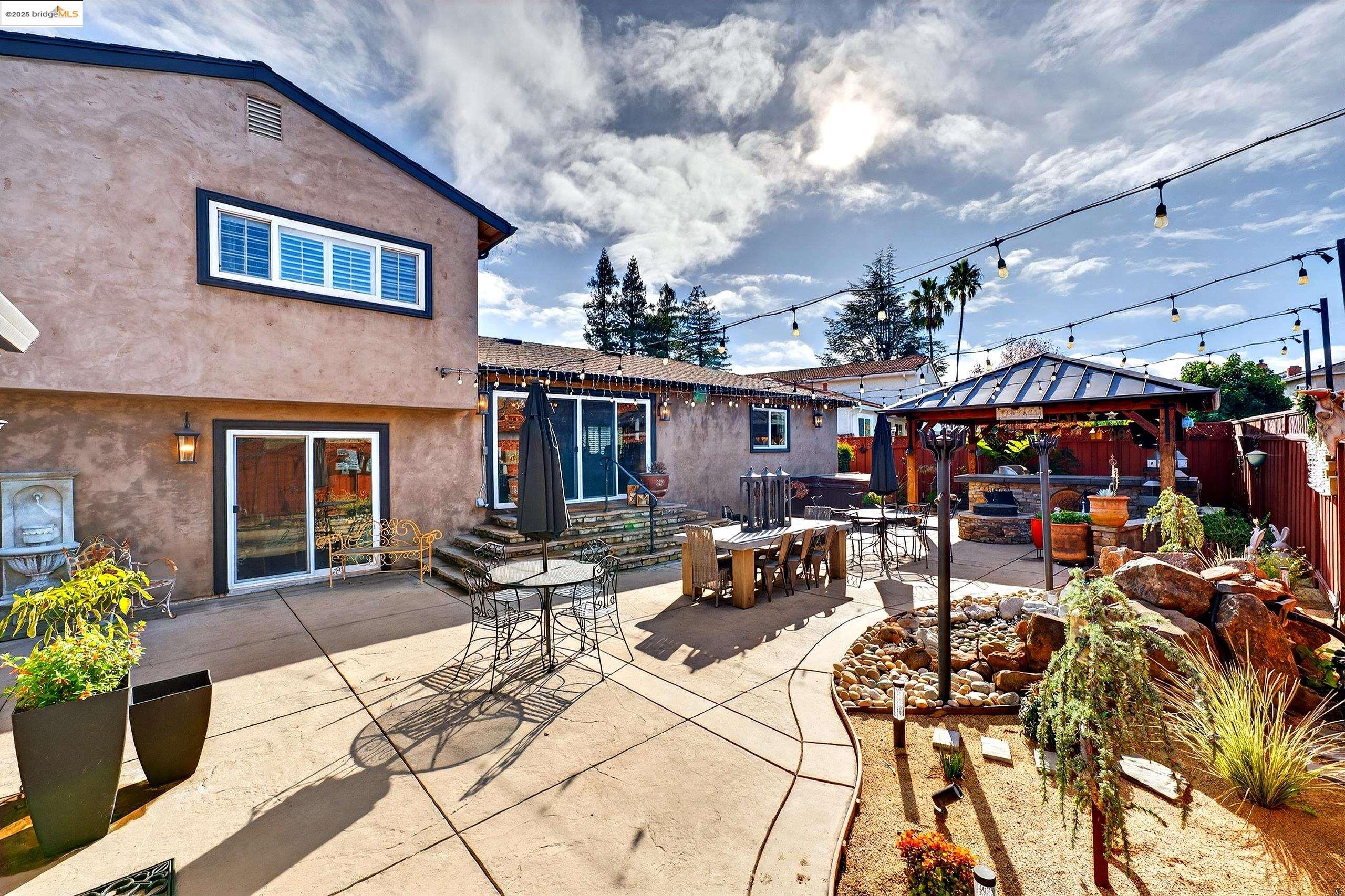 Detail Gallery Image 38 of 46 For 4925 New Ramsey Ct, San Jose,  CA 95136 - 4 Beds | 2/1 Baths