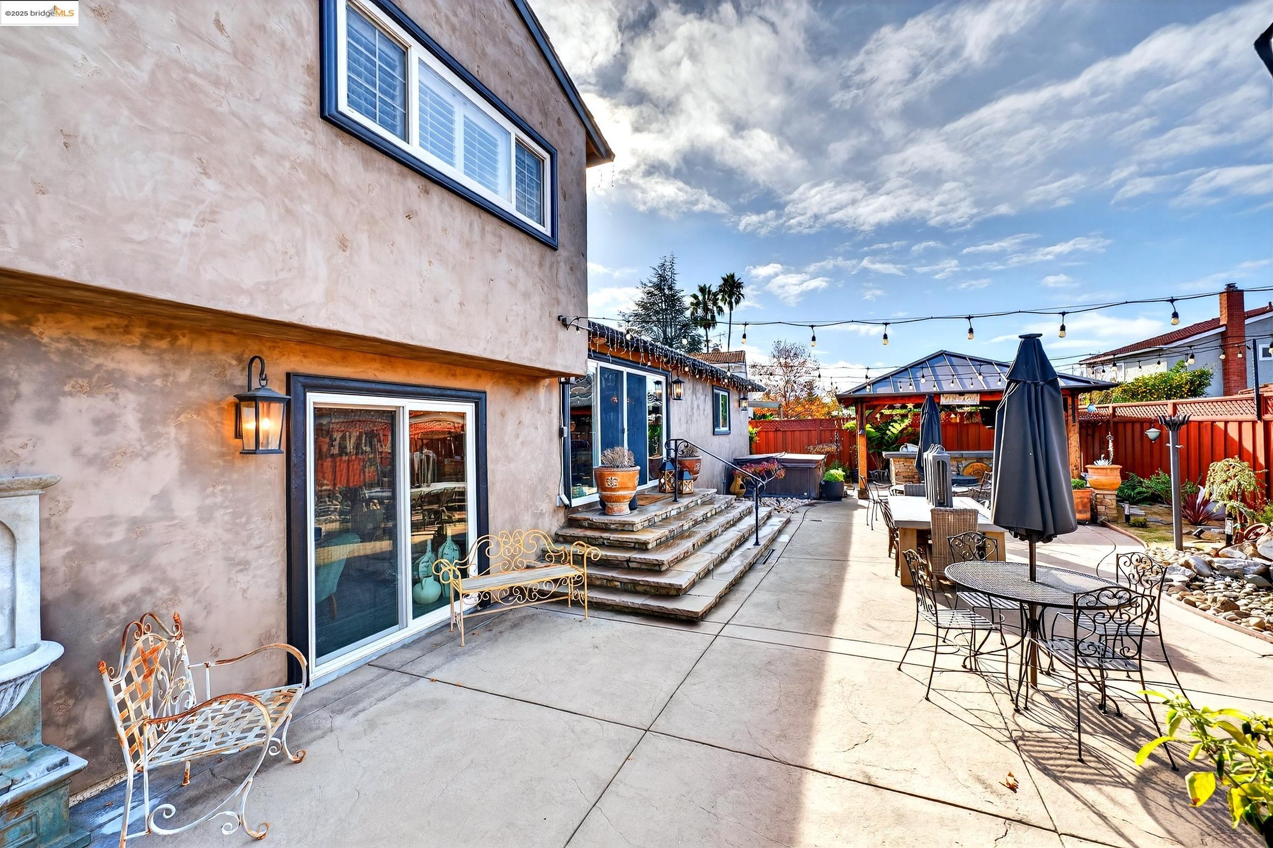 Detail Gallery Image 39 of 46 For 4925 New Ramsey Ct, San Jose,  CA 95136 - 4 Beds | 2/1 Baths