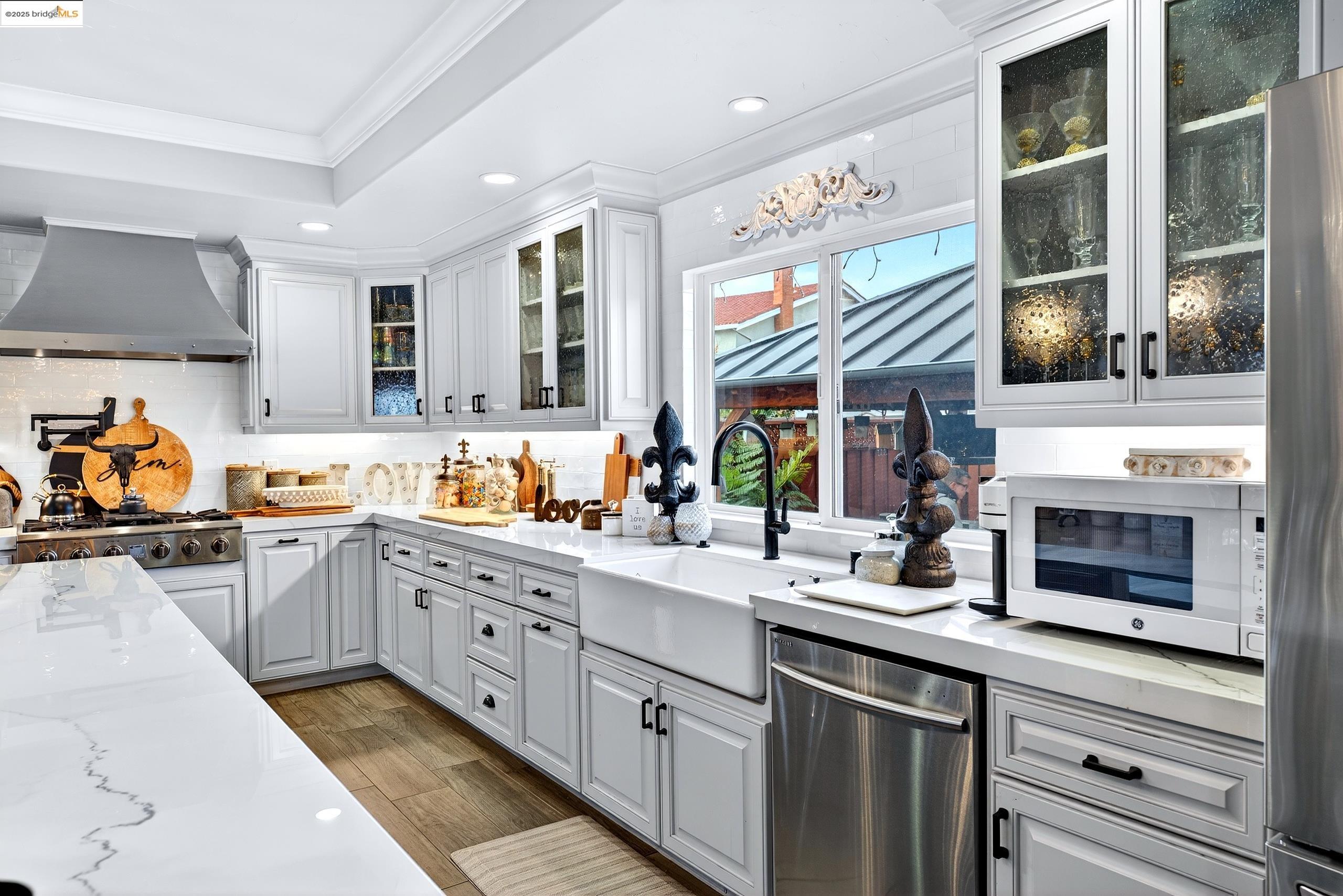 Detail Gallery Image 8 of 46 For 4925 New Ramsey Ct, San Jose,  CA 95136 - 4 Beds | 2/1 Baths