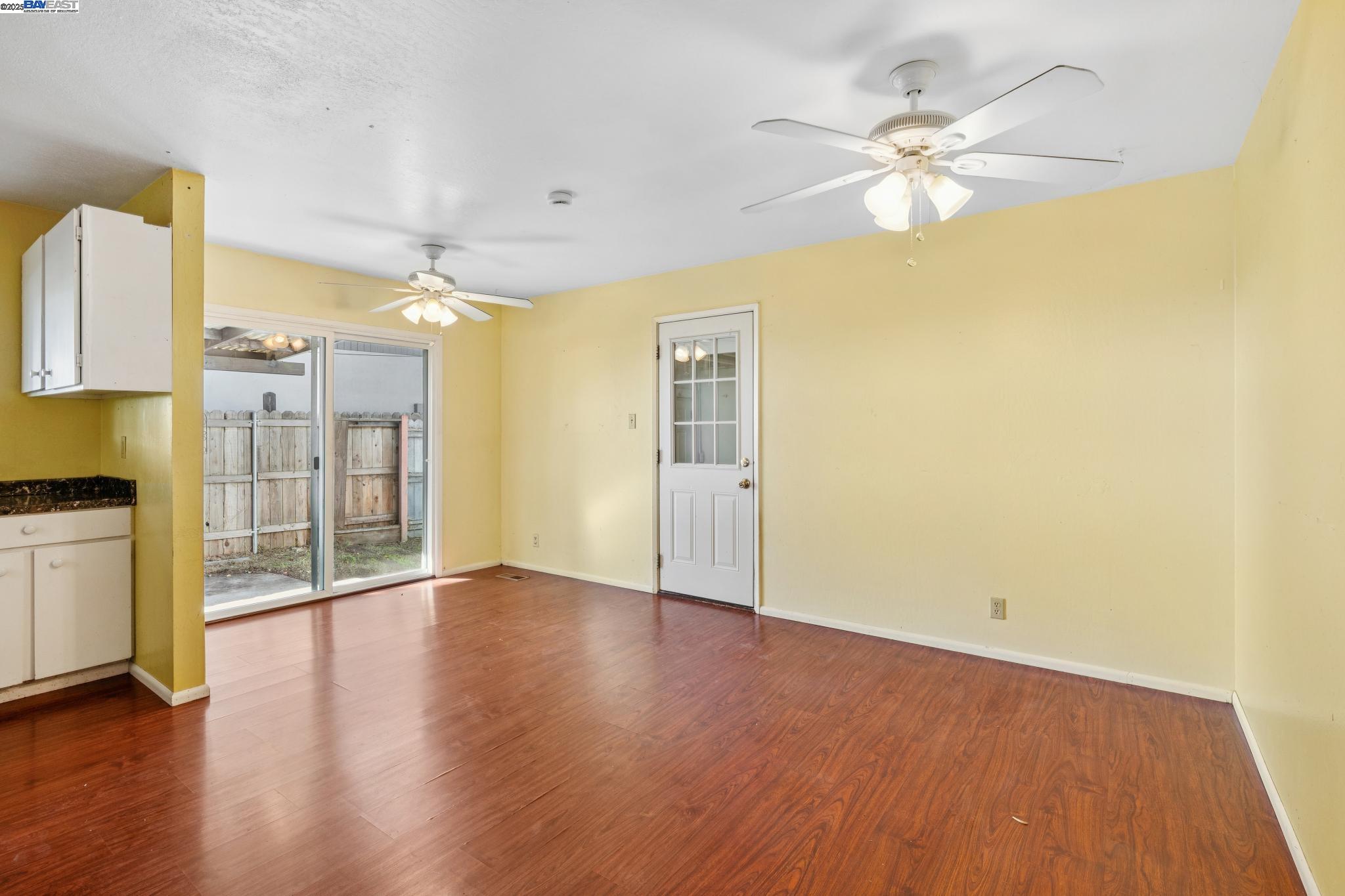 Detail Gallery Image 16 of 58 For 1273 Mcdonald Dr, Pinole,  CA 94564 - 3 Beds | 2 Baths