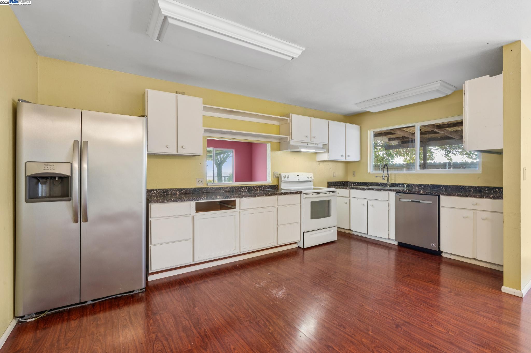 Detail Gallery Image 19 of 58 For 1273 Mcdonald Dr, Pinole,  CA 94564 - 3 Beds | 2 Baths