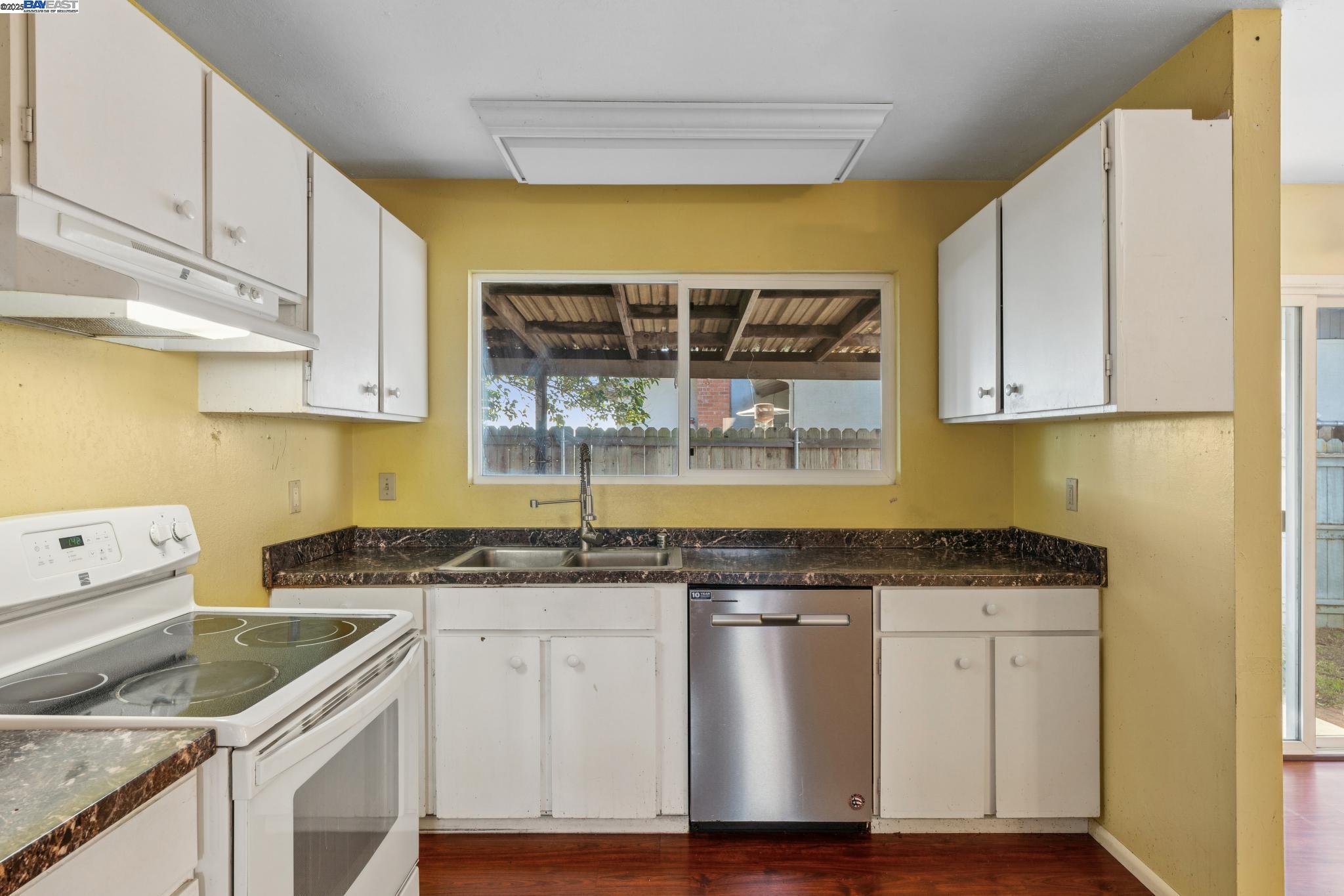 Detail Gallery Image 20 of 58 For 1273 Mcdonald Dr, Pinole,  CA 94564 - 3 Beds | 2 Baths