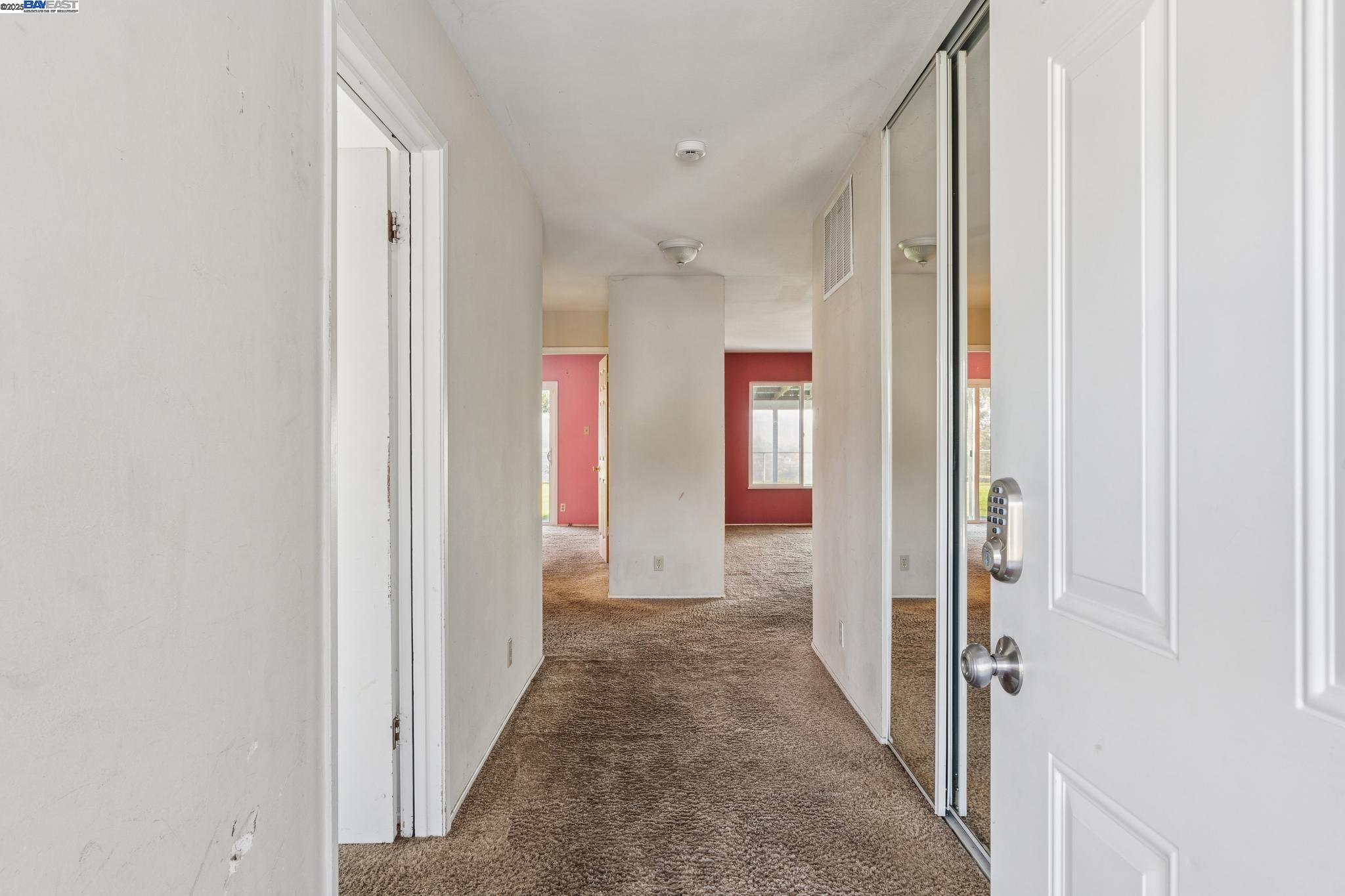 Detail Gallery Image 3 of 58 For 1273 Mcdonald Dr, Pinole,  CA 94564 - 3 Beds | 2 Baths