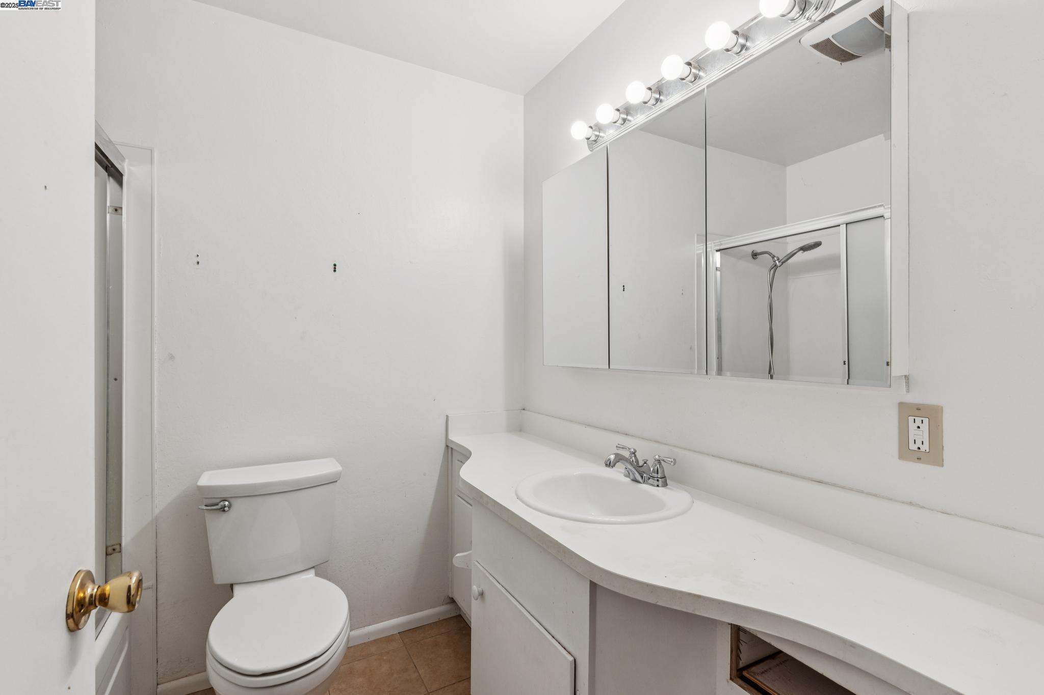 Detail Gallery Image 33 of 58 For 1273 Mcdonald Dr, Pinole,  CA 94564 - 3 Beds | 2 Baths