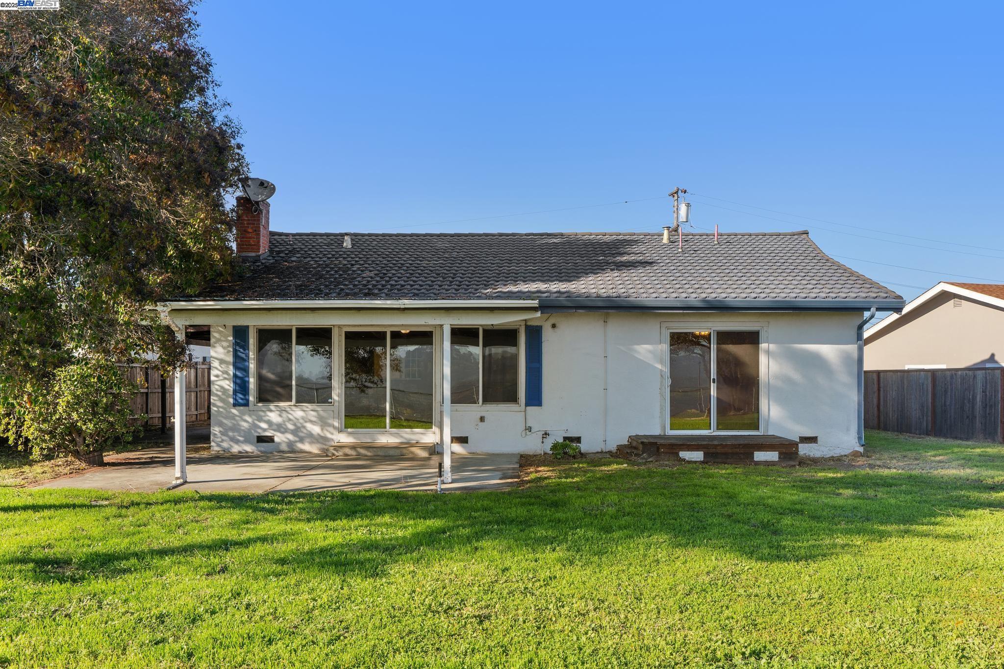 Detail Gallery Image 49 of 58 For 1273 Mcdonald Dr, Pinole,  CA 94564 - 3 Beds | 2 Baths