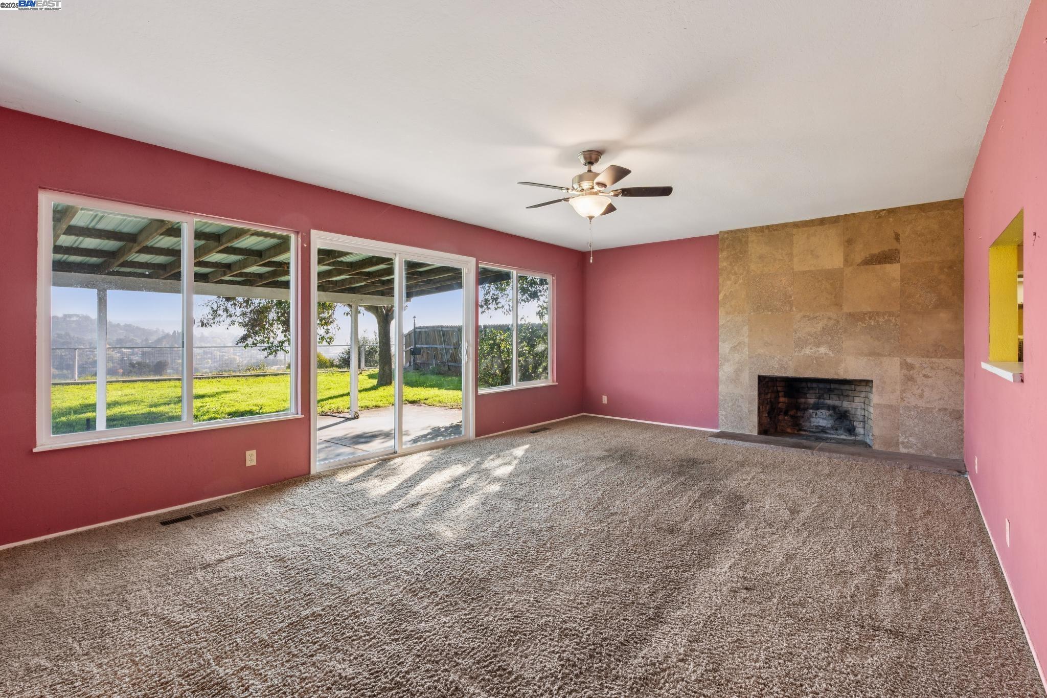 Detail Gallery Image 6 of 58 For 1273 Mcdonald Dr, Pinole,  CA 94564 - 3 Beds | 2 Baths