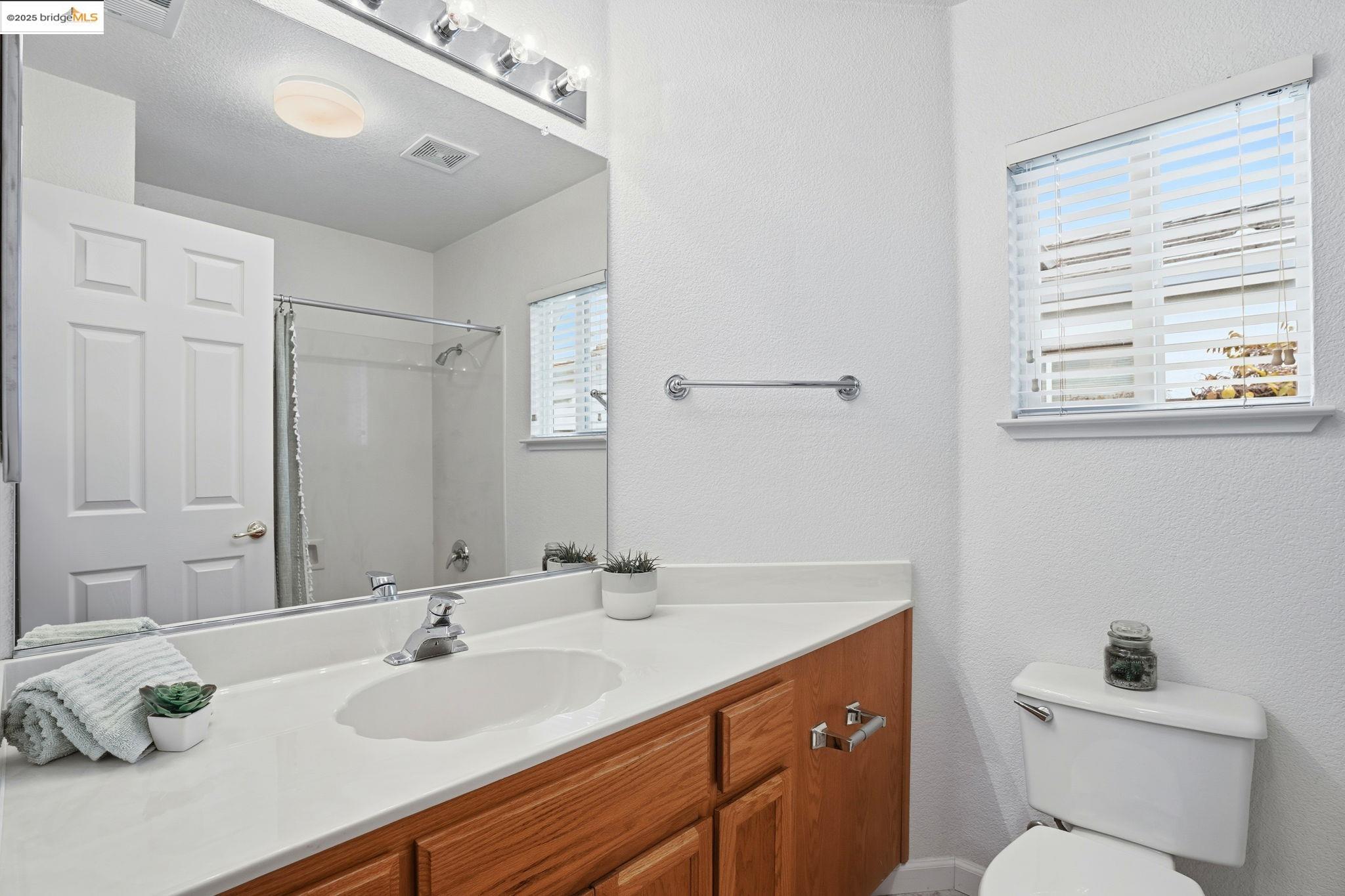 Detail Gallery Image 21 of 37 For 385 Ruby Terrace, Brentwood,  CA 94513 - 2 Beds | 2 Baths