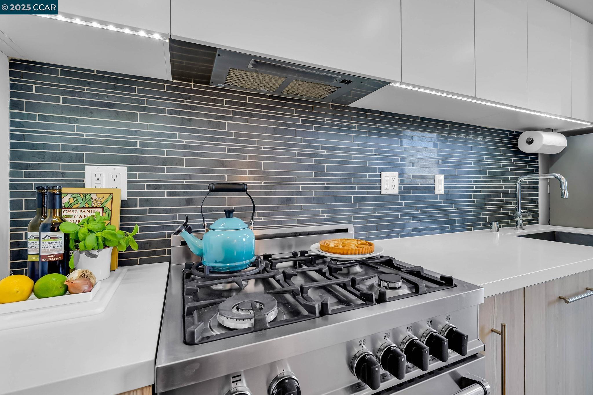 Detail Gallery Image 12 of 46 For 1515 15th St #501,  San Francisco,  CA 94103 - 0 Beds | 1 Baths