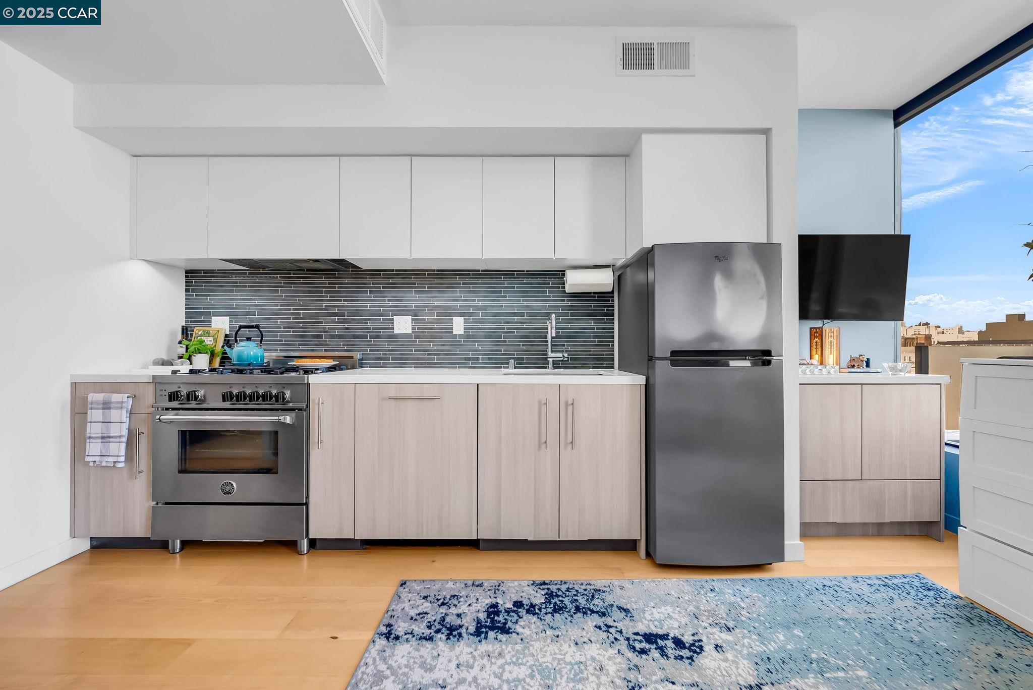 Detail Gallery Image 13 of 46 For 1515 15th St #501,  San Francisco,  CA 94103 - 0 Beds | 1 Baths