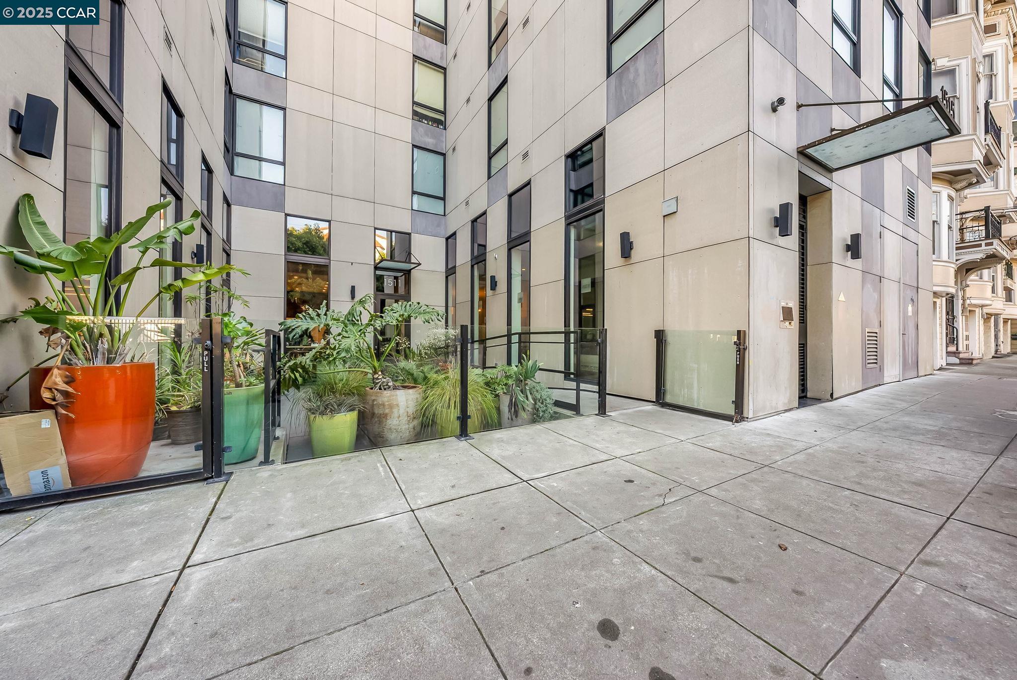Detail Gallery Image 3 of 46 For 1515 15th St #501,  San Francisco,  CA 94103 - 0 Beds | 1 Baths
