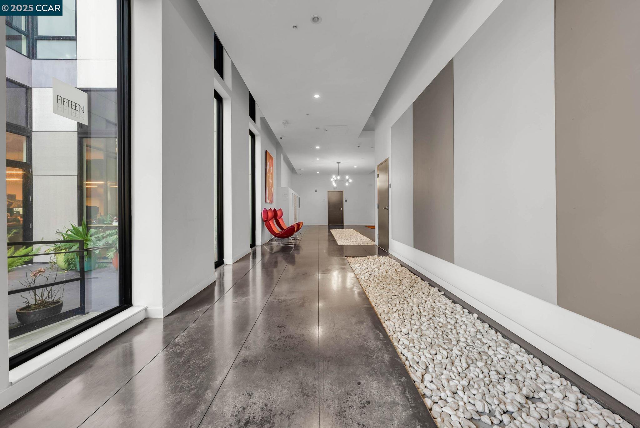 Detail Gallery Image 5 of 46 For 1515 15th St #501,  San Francisco,  CA 94103 - 0 Beds | 1 Baths