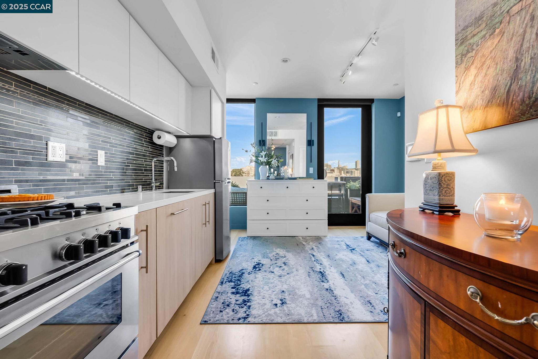Detail Gallery Image 9 of 46 For 1515 15th St #501,  San Francisco,  CA 94103 - 0 Beds | 1 Baths