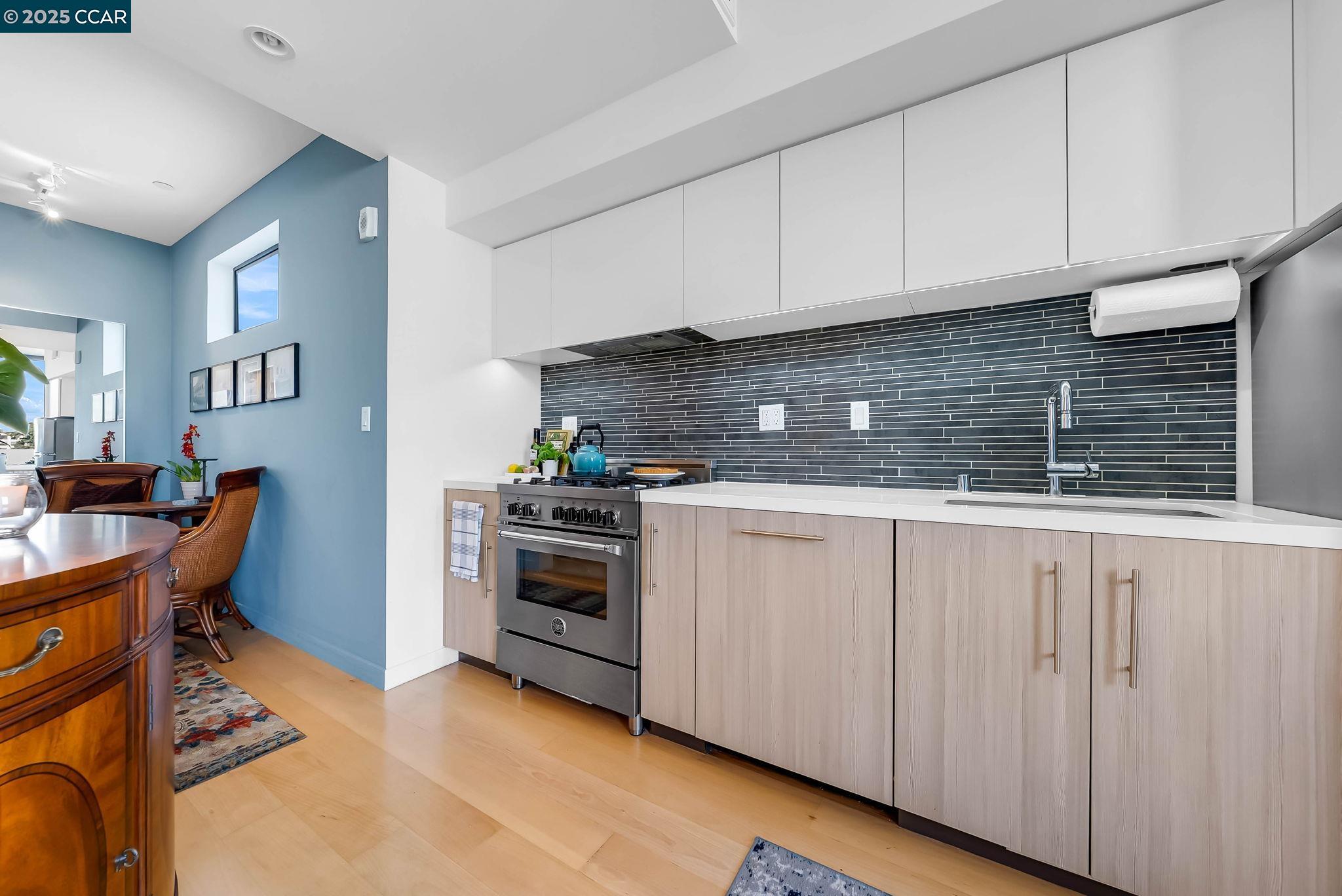 Detail Gallery Image 10 of 46 For 1515 15th St #501,  San Francisco,  CA 94103 - 0 Beds | 1 Baths